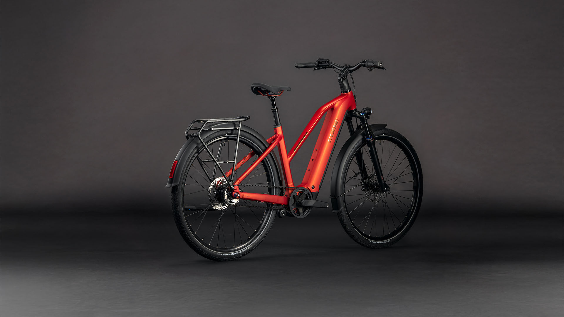 Cube Touring Hybrid Comfort SLX 800 chilli´n´chrome UN3556 Fahrzeug mit Antrieb durch Lithium-Ionen- Batterien. Transport nach SV 388 und 666 ADR.