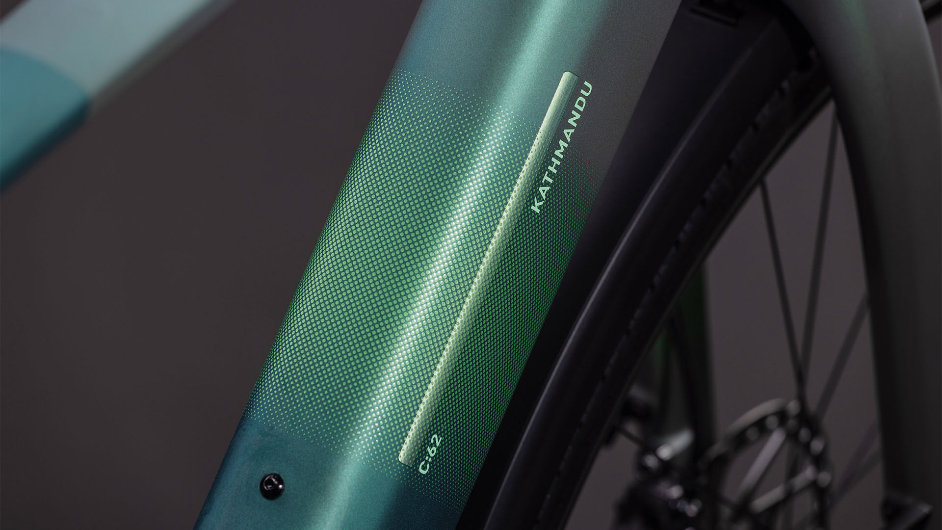 Cube Kathmandu Hybrid C:62 SLT 400X seafoam´n´chrome UN3556 Fahrzeug mit Antrieb durch Lithium-Ionen- Batterien. Transport nach SV 388 und 666 ADR.
