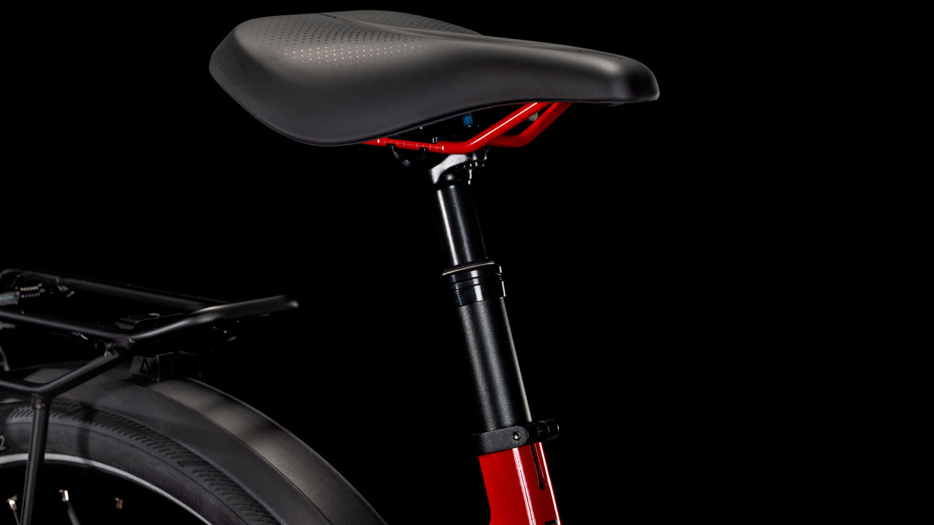 Cube Supreme Hybrid Comfort Pro 625 firered´n´black Batteriebetriebenes Fahrzeug (UN 3171) unterliegt nicht den Vorschriften des ADR