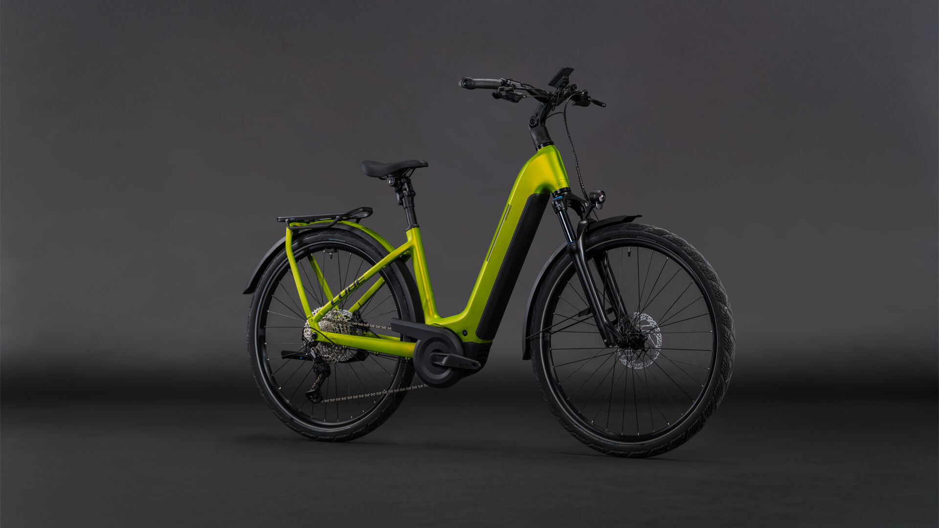 Cube Kathmandu Hybrid Pro 800 lizard´n´black UN3556 Fahrzeug mit Antrieb durch Lithium-Ionen- Batterien. Transport nach SV 388 und 666 ADR.