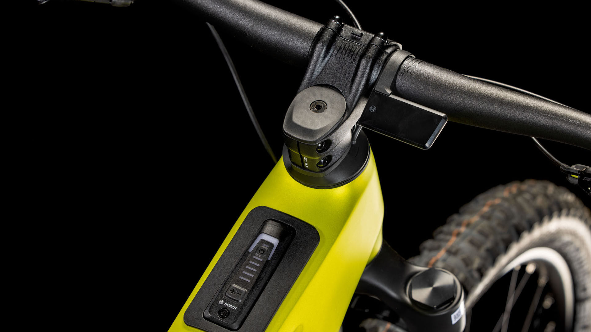 Cube Stereo Hybrid ONE44 HPC Race 800 flashlime´n´blue Batteriebetriebenes Fahrzeug (UN 3171) unterliegt nicht den Vorschriften des ADR