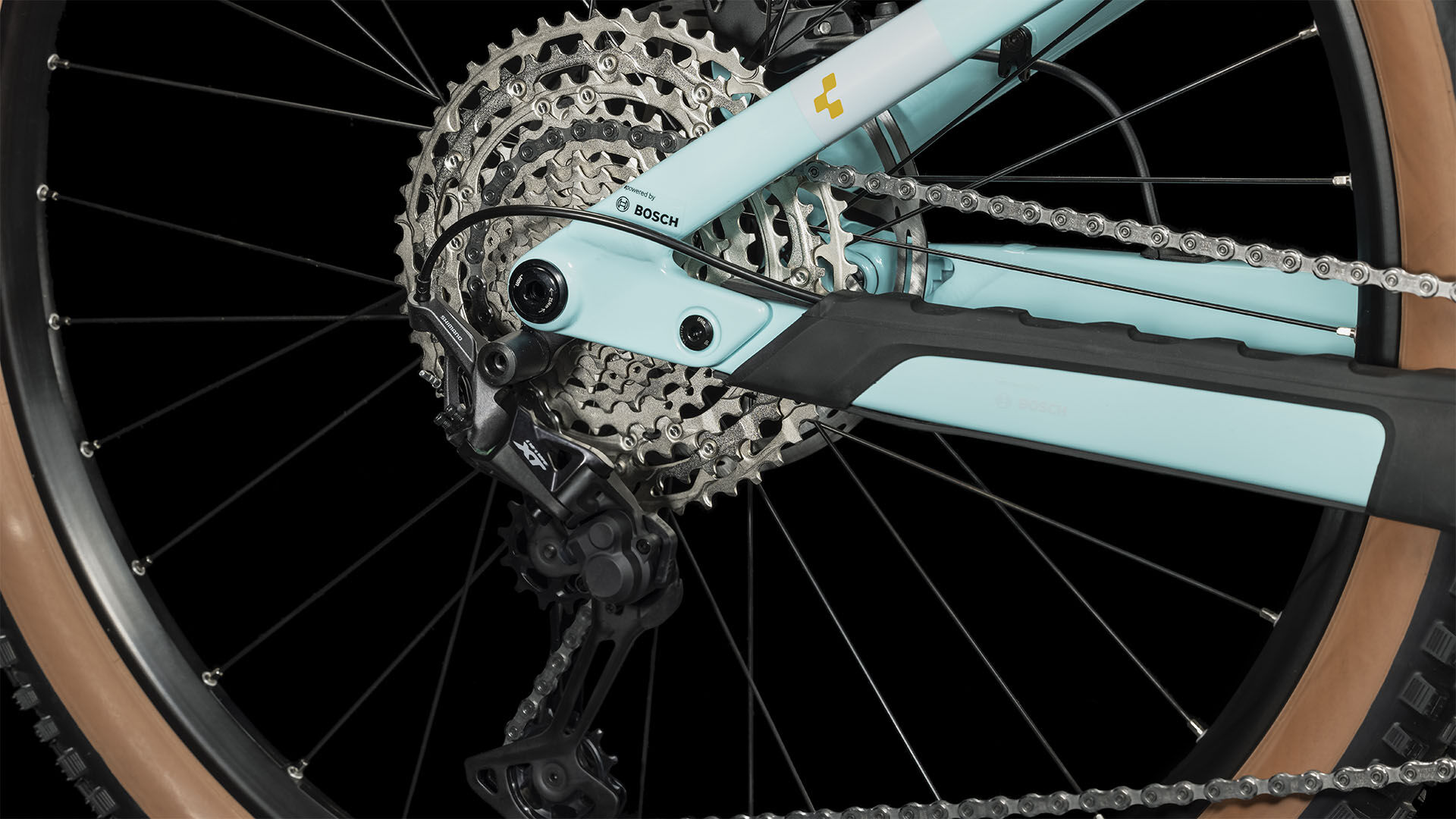 Cube Stereo Hybrid 140 HPC Race 625 dazzle´n´orange