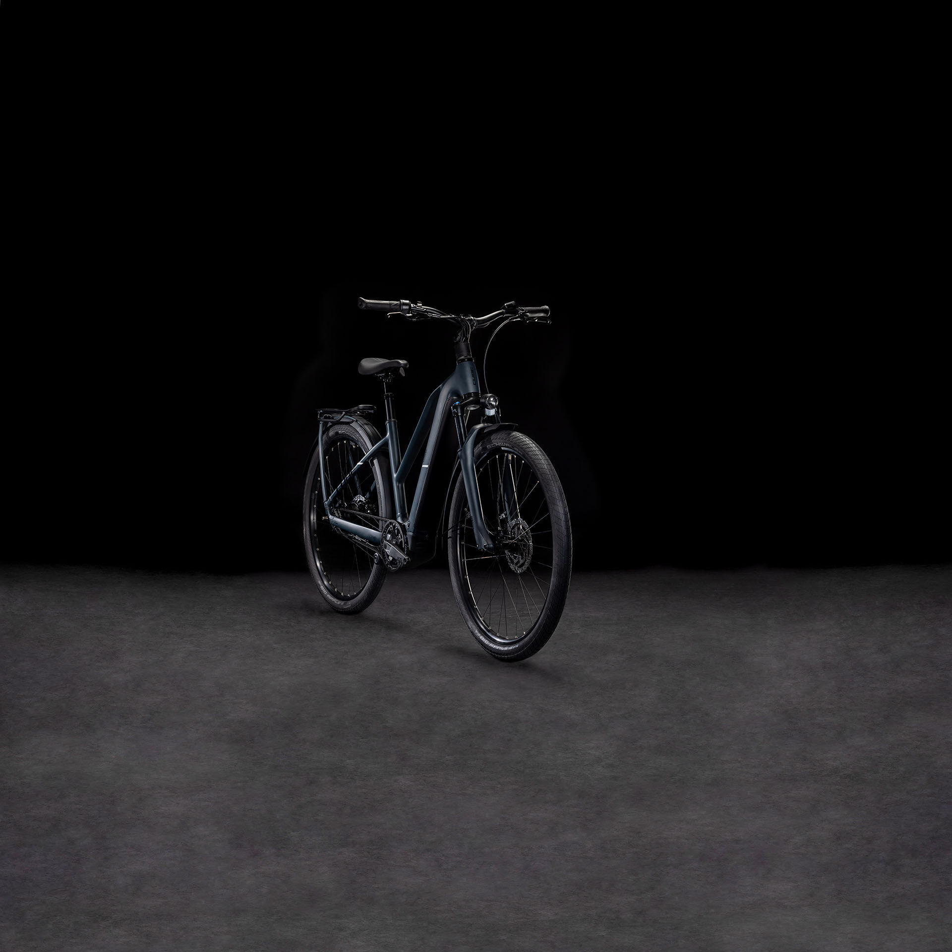 Cube Kathmandu Hybrid Comfort Pro 800 night´n´chrome Batteriebetriebenes Fahrzeug (UN 3171) unterliegt nicht den Vorschriften des ADR