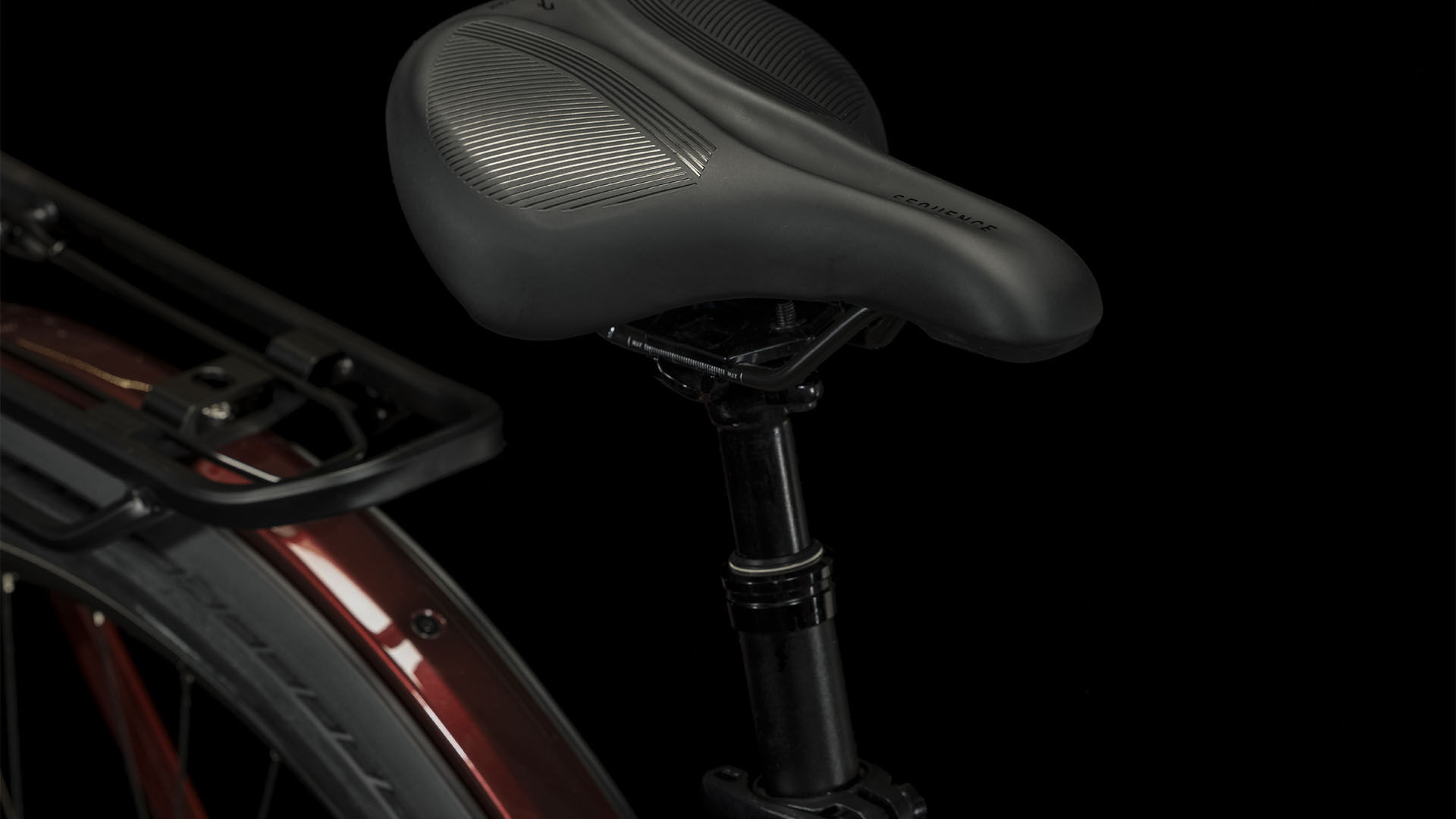 Cube Touring Hybrid EXC 625 red´n´white 