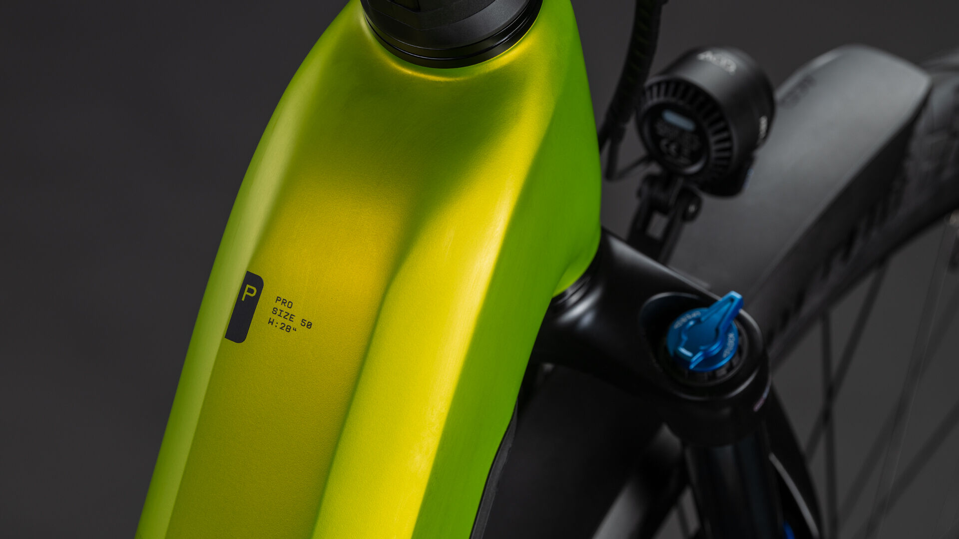 Cube Kathmandu Hybrid Pro 800 lizard´n´black UN3556 Fahrzeug mit Antrieb durch Lithium-Ionen- Batterien. Transport nach SV 388 und 666 ADR.