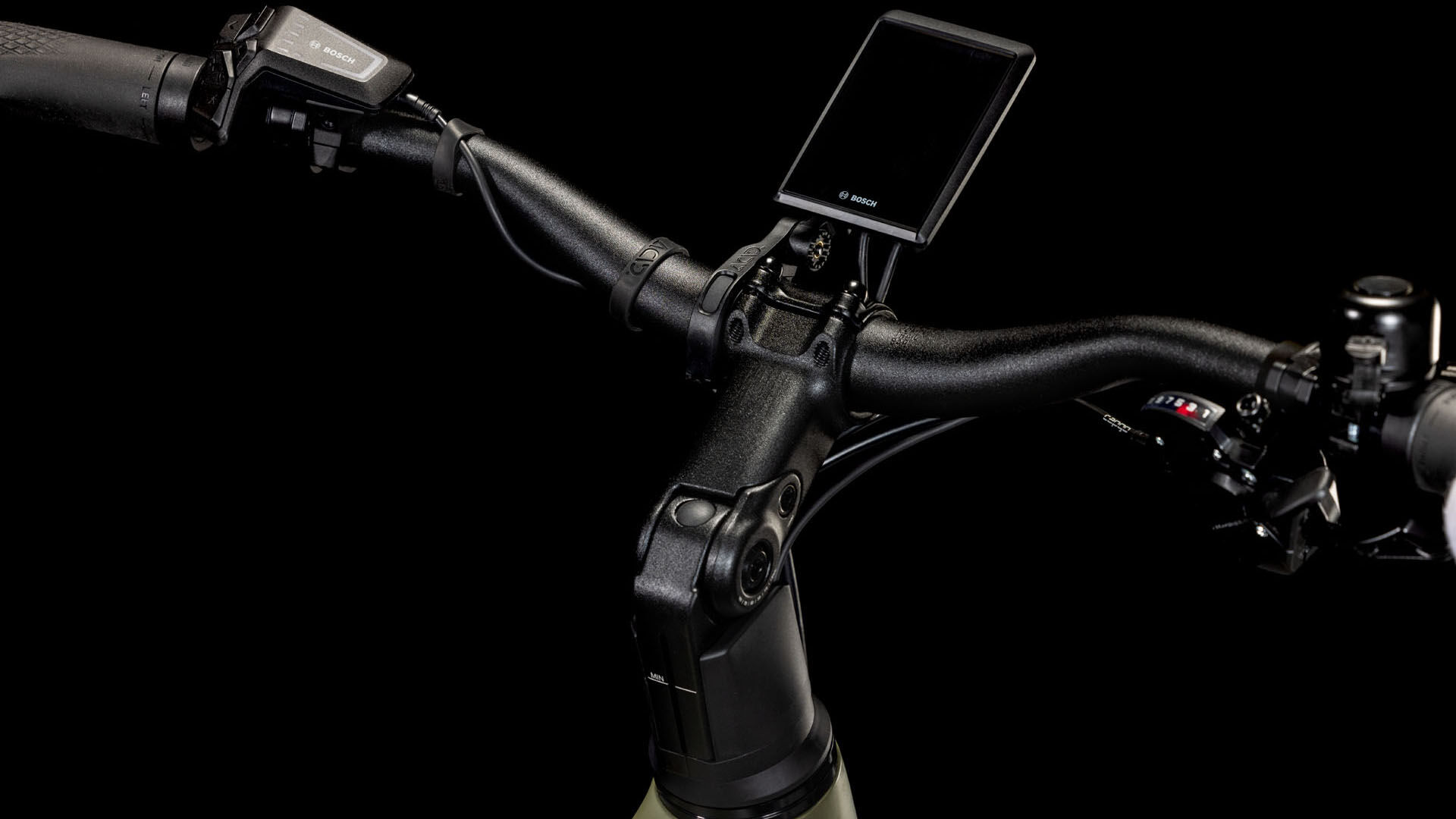 Cube Kathmandu Hybrid Pro 800 dustyolive´n´gold Batteriebetriebenes Fahrzeug (UN 3171) unterliegt nicht den Vorschriften des ADR
