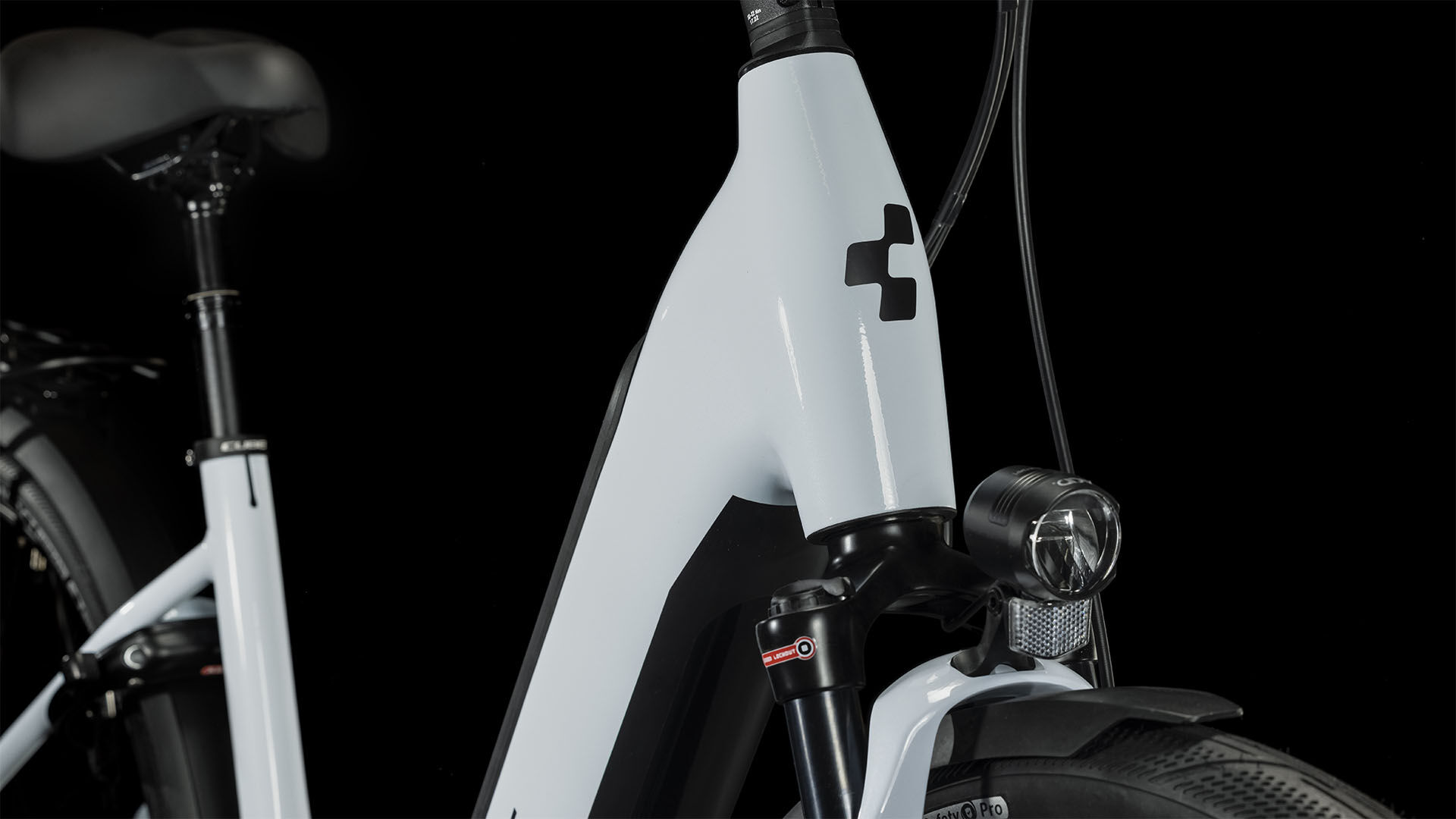 Cube Supreme RT Hybrid EXC 625 flashwhite´n´black
