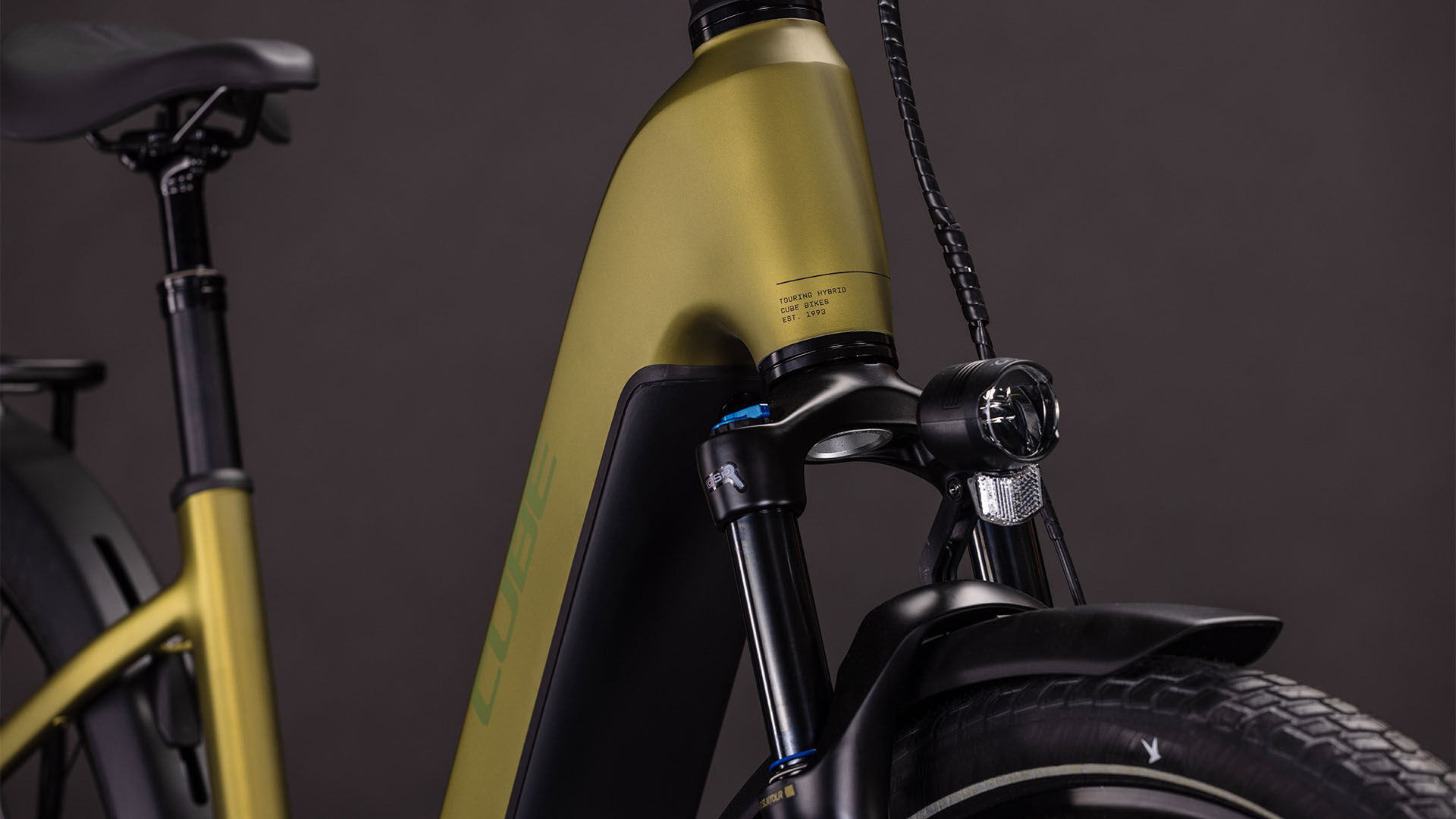 Cube Touring Hybrid Pro 800 goldenlime´n´black UN3556 Fahrzeug mit Antrieb durch Lithium-Ionen- Batterien. Transport nach SV 388 und 666 ADR.