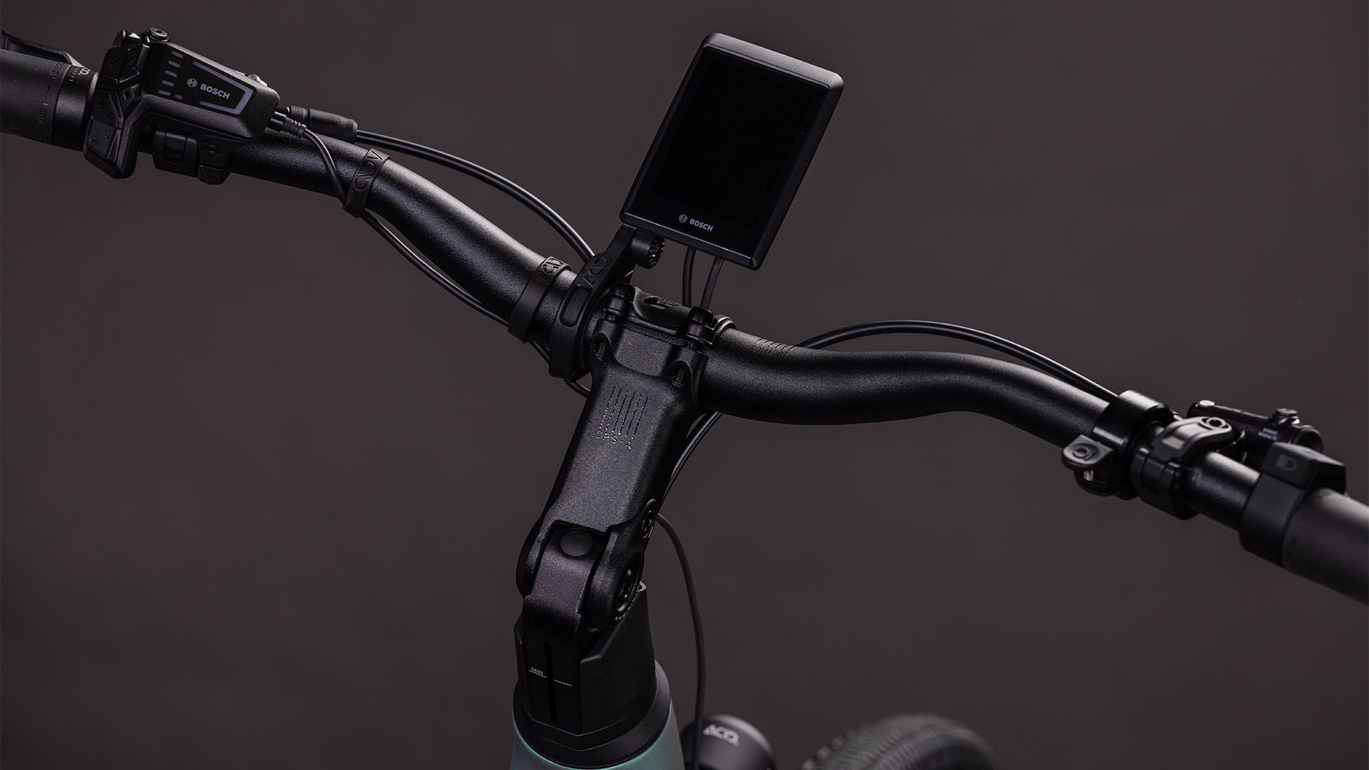 Cube Kathmandu Hybrid C:62 SLT 400X seafoam´n´chrome UN3556 Fahrzeug mit Antrieb durch Lithium-Ionen- Batterien. Transport nach SV 388 und 666 ADR.