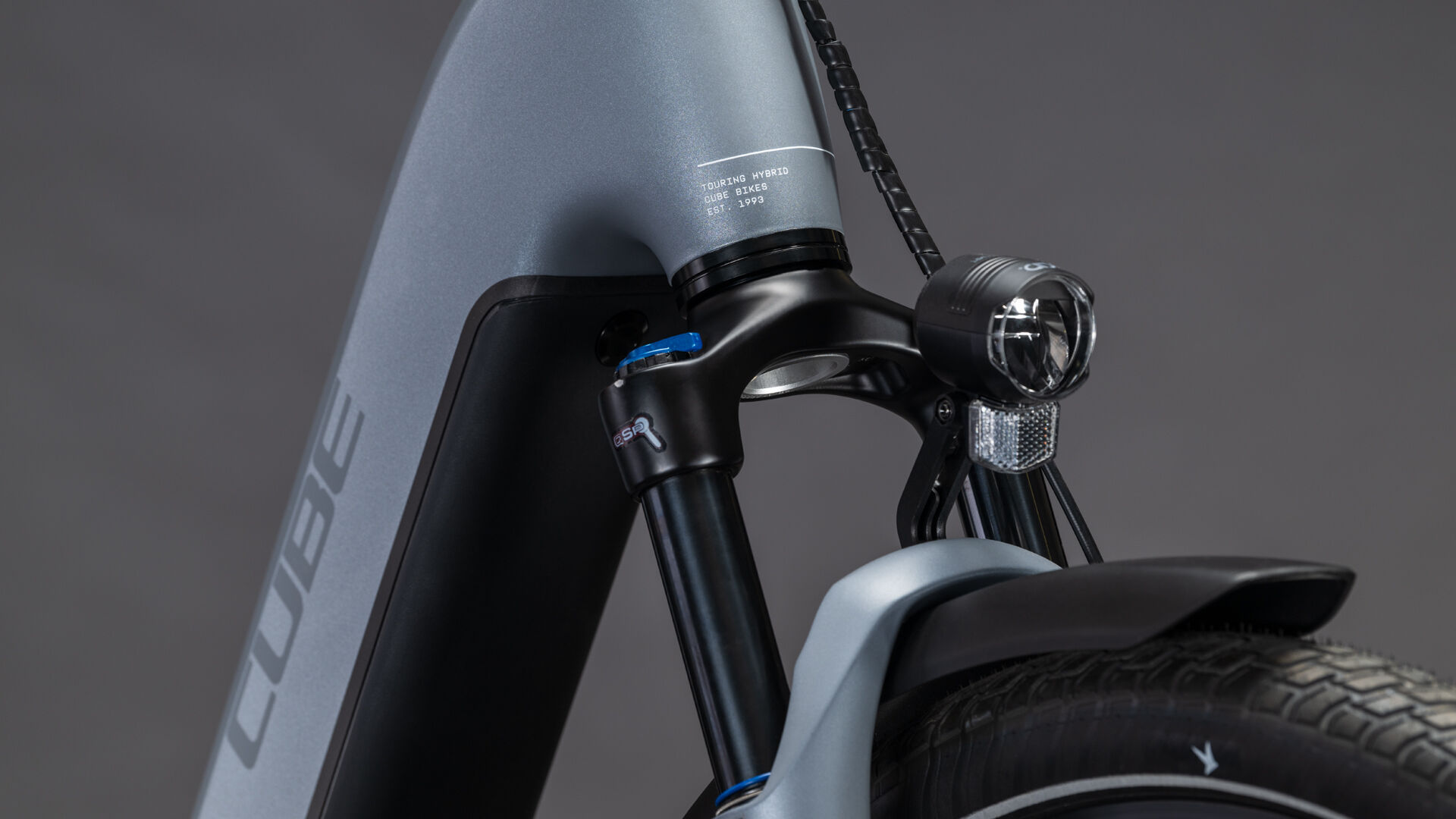 Cube Touring Hybrid Pro 800 pearlgrey´n´grey UN3556 Fahrzeug mit Antrieb durch Lithium-Ionen- Batterien. Transport nach SV 388 und 666 ADR.