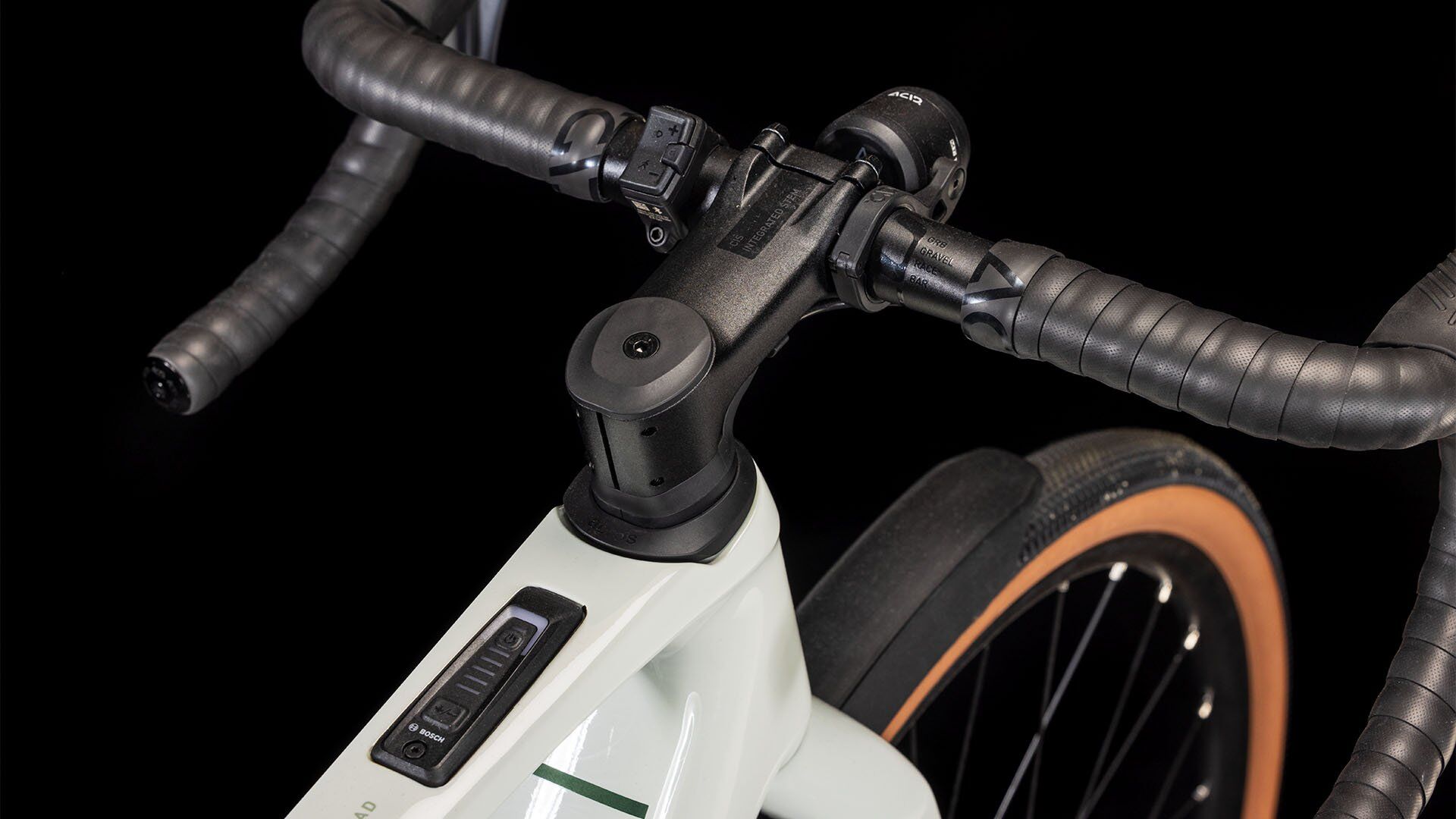 Cube Nuroad Hybrid C:62 Race FE 400X desertstone´n´green Batteriebetriebenes Fahrzeug (UN 3171) unterliegt nicht den Vorschriften des ADR