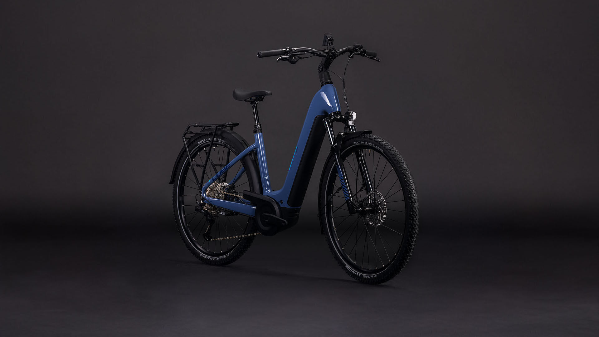 Cube Nuride Hybrid EXC 800 jeansblue´n´blue UN3556 Fahrzeug mit Antrieb durch Lithium-Ionen- Batterien. Transport nach SV 388 und 666 ADR.