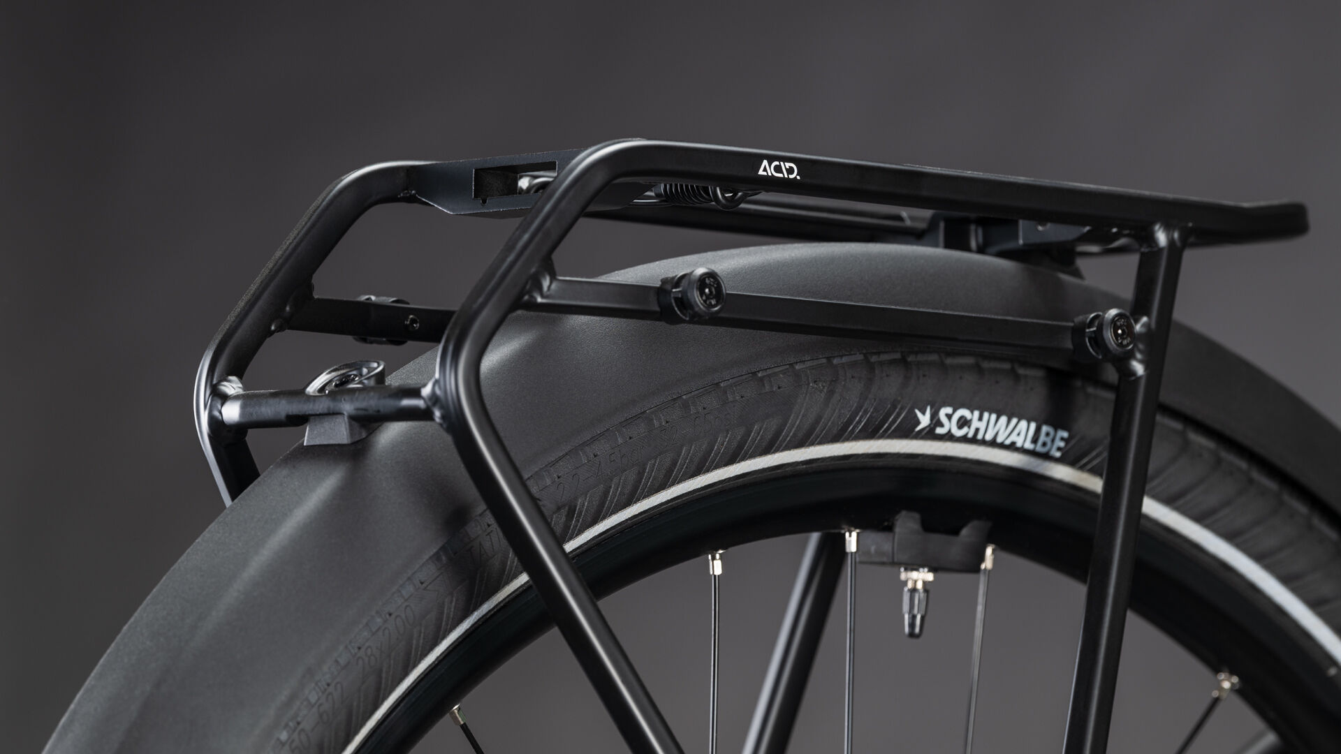 Cube Supreme RT Hybrid Deluxe EX 600 black´n´chrome UN3556 Fahrzeug mit Antrieb durch Lithium-Ionen- Batterien. Transport nach SV 388 und 666 ADR.