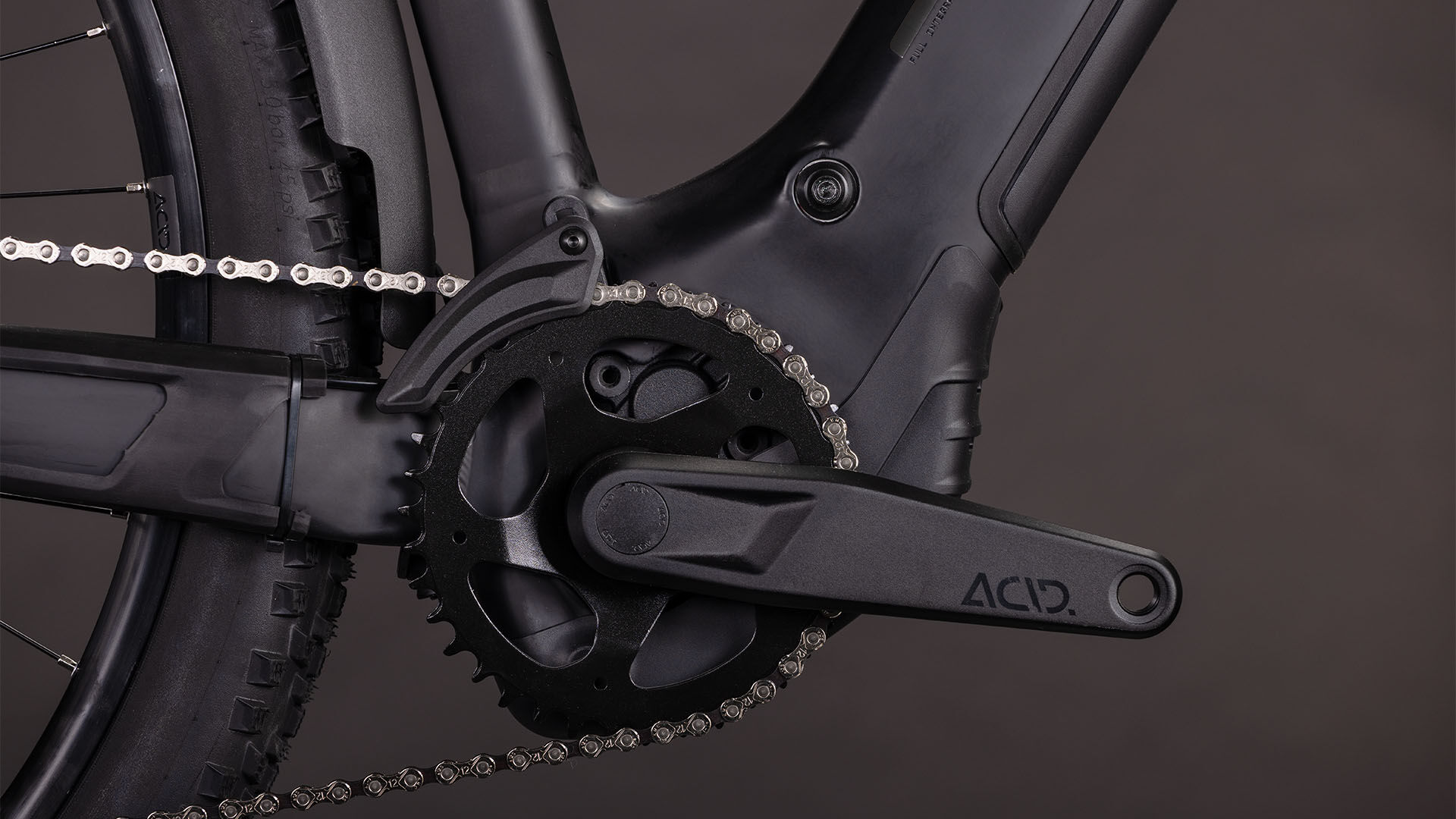 Cube Reaction Hybrid Pro 800 FE blackline UN3556 Fahrzeug mit Antrieb durch Lithium-Ionen- Batterien. Transport nach SV 388 und 666 ADR.