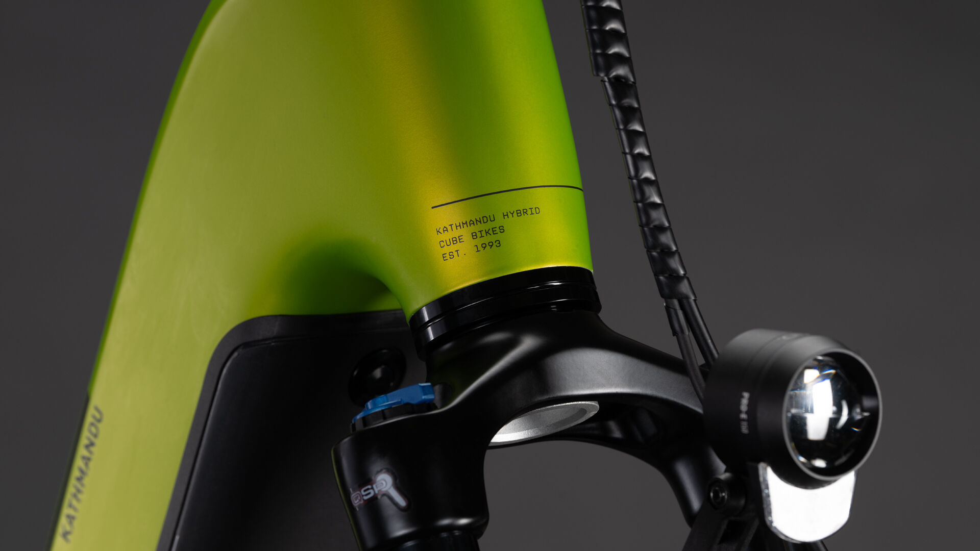 Cube Kathmandu Hybrid Pro 800 lizard´n´black UN3556 Fahrzeug mit Antrieb durch Lithium-Ionen- Batterien. Transport nach SV 388 und 666 ADR.