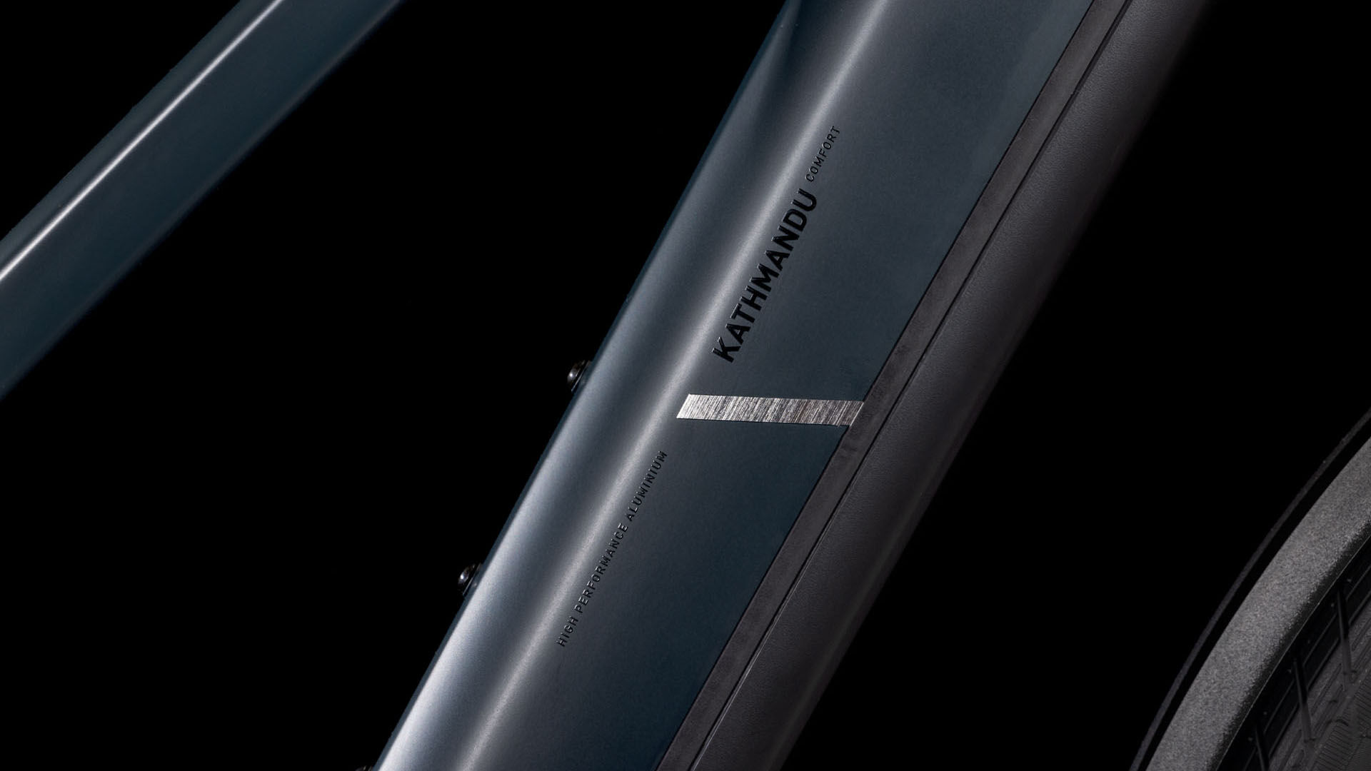 Cube Kathmandu Hybrid Comfort Pro 800 night´n´chrome Batteriebetriebenes Fahrzeug (UN 3171) unterliegt nicht den Vorschriften des ADR