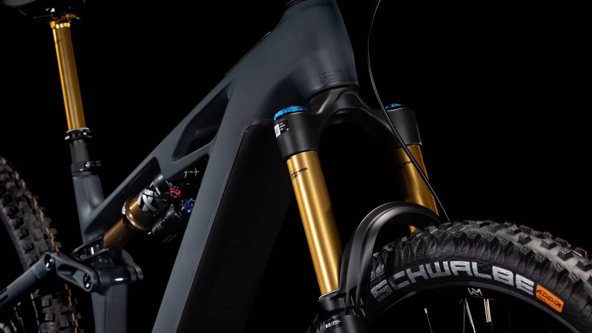 Cube Stereo Hybrid ONE44 HPC AT 800 carbon´n´gold Batteriebetriebenes Fahrzeug (UN 3171) unterliegt nicht den Vorschriften des ADR