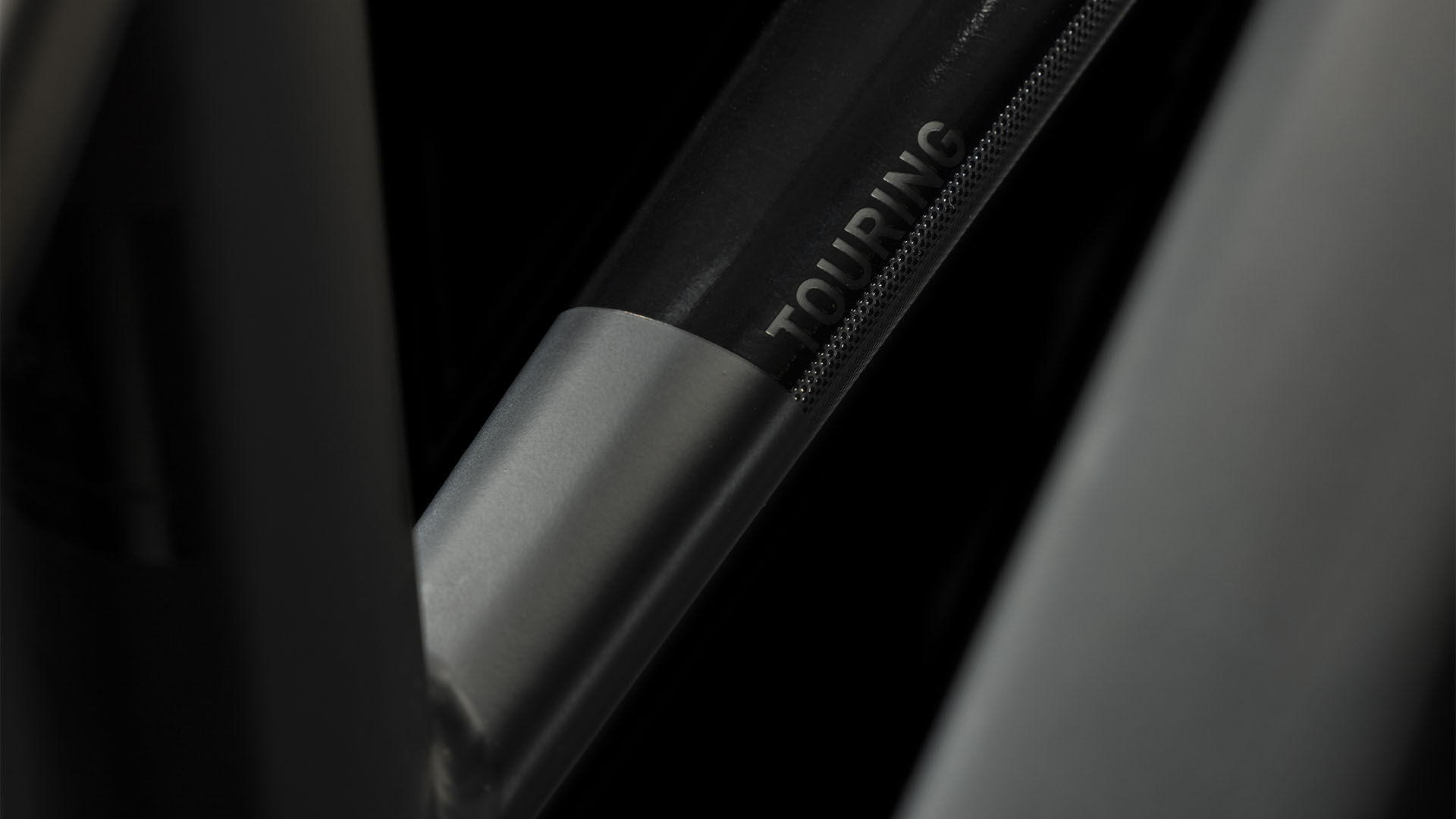 Cube Touring Hybrid Pro 625 black´n´metal