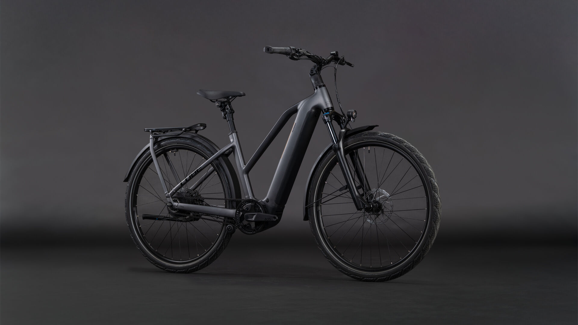 Cube Kathmandu Hybrid Comfort Pro 800 slabgrey´n´black UN3556 Fahrzeug mit Antrieb durch Lithium-Ionen- Batterien. Transport nach SV 388 und 666 ADR.