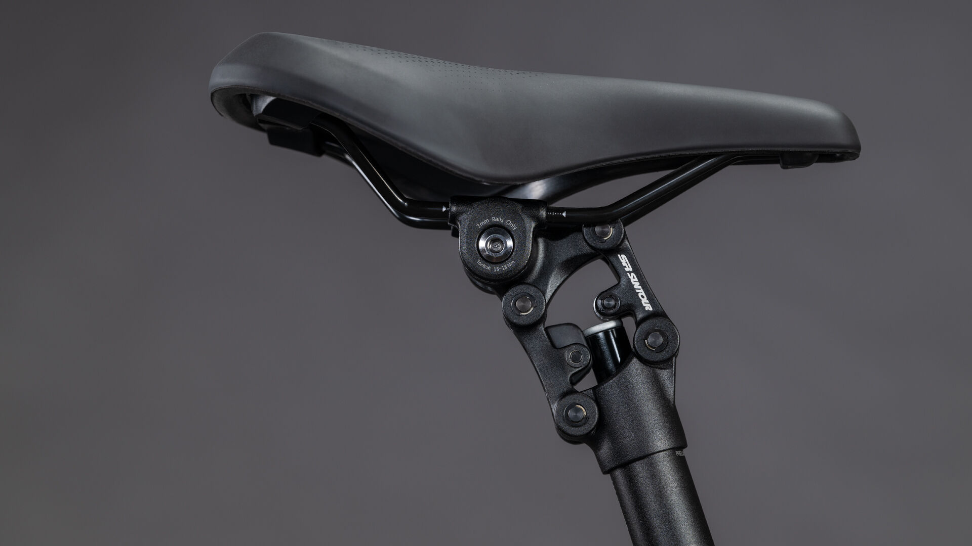 Cube Kathmandu Hybrid Comfort Pro 800 slabgrey´n´black UN3556 Fahrzeug mit Antrieb durch Lithium-Ionen- Batterien. Transport nach SV 388 und 666 ADR.