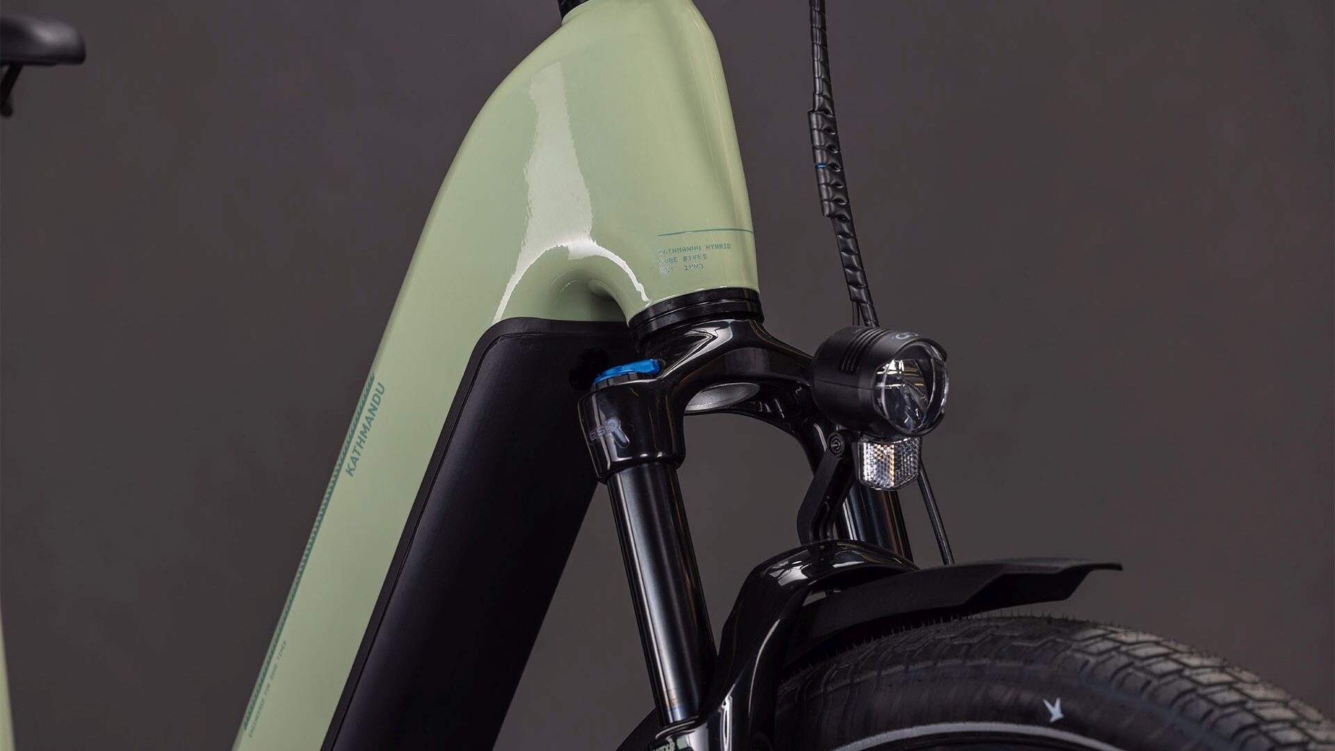 Cube Kathmandu Hybrid ONE 800 pea´n´green UN3556 Fahrzeug mit Antrieb durch Lithium-Ionen- Batterien. Transport nach SV 388 und 666 ADR.