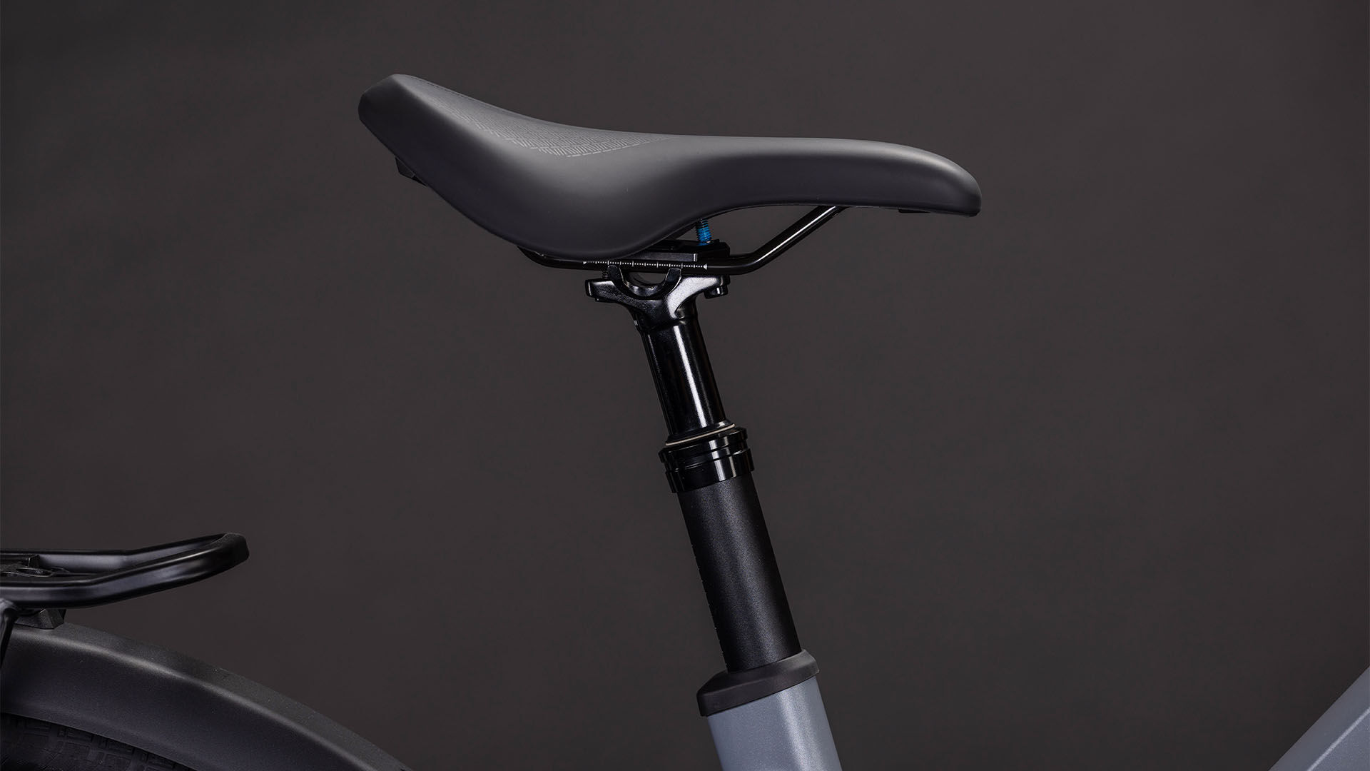 Cube Touring Hybrid Pro 800 pearlgrey´n´grey UN3556 Fahrzeug mit Antrieb durch Lithium-Ionen- Batterien. Transport nach SV 388 und 666 ADR.