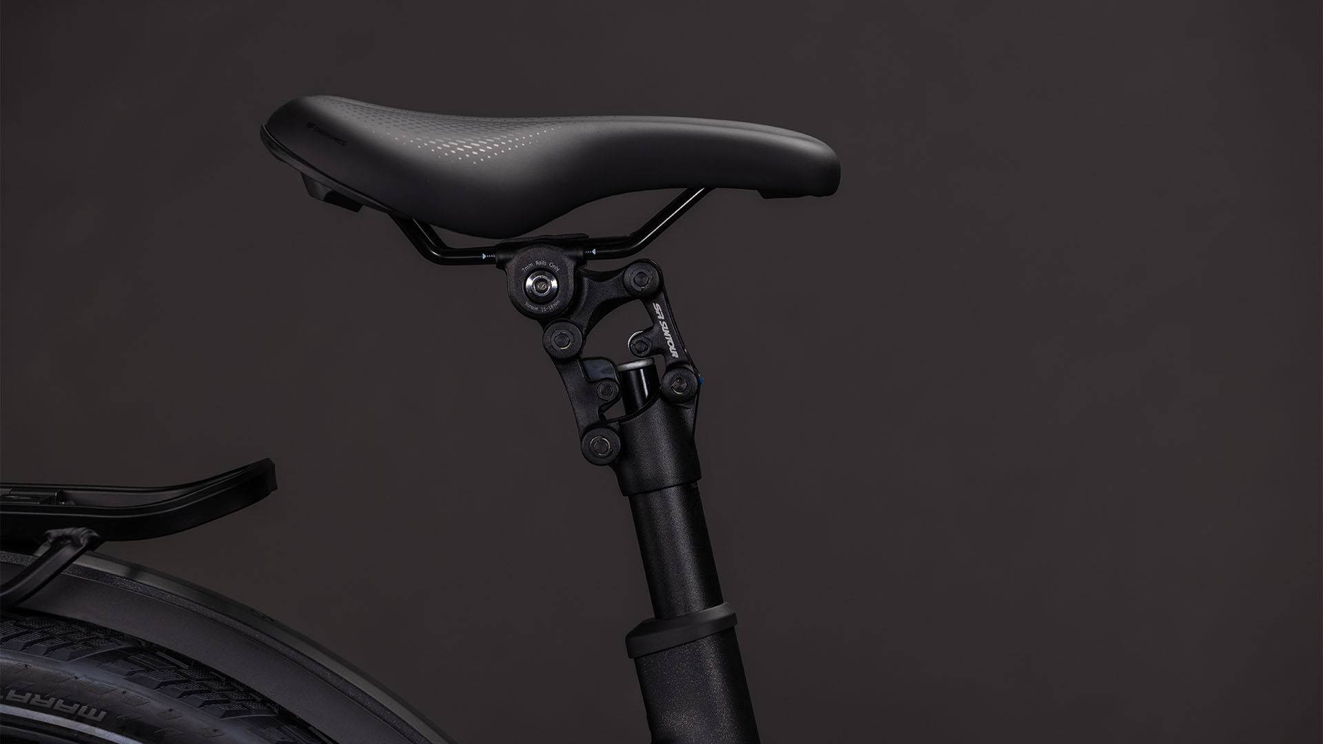 Cube Kathmandu Hybrid SLX 800 silverdust´n´chrome UN3556 Fahrzeug mit Antrieb durch Lithium-Ionen- Batterien. Transport nach SV 388 und 666 ADR.