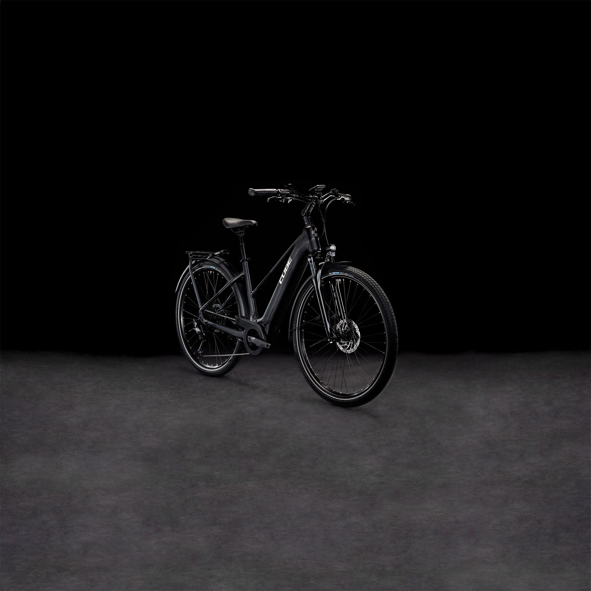 Cube Touring Hybrid Pro 625 black´n´metal