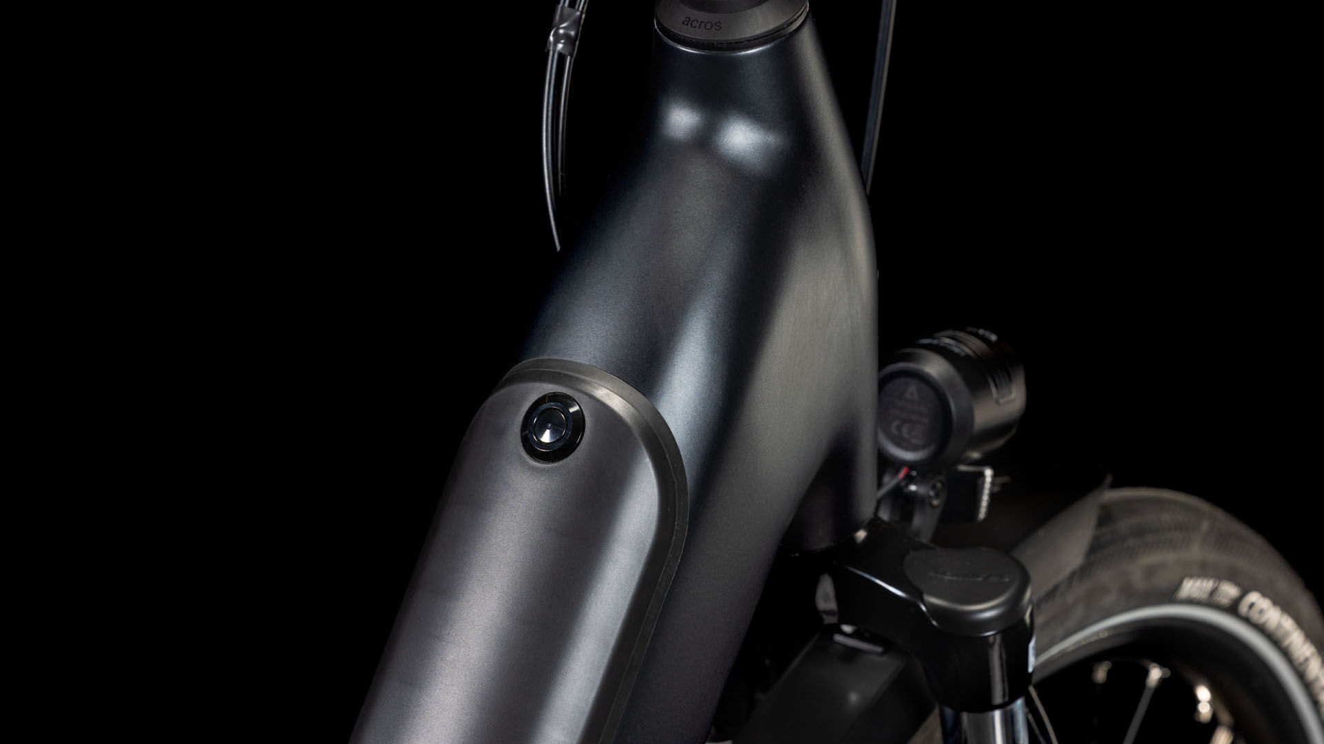 Cube Supreme RT Hybrid Deluxe EX 625 metalblack´n´glossy Batteriebetriebenes Fahrzeug (UN 3171) unterliegt nicht den Vorschriften des ADR