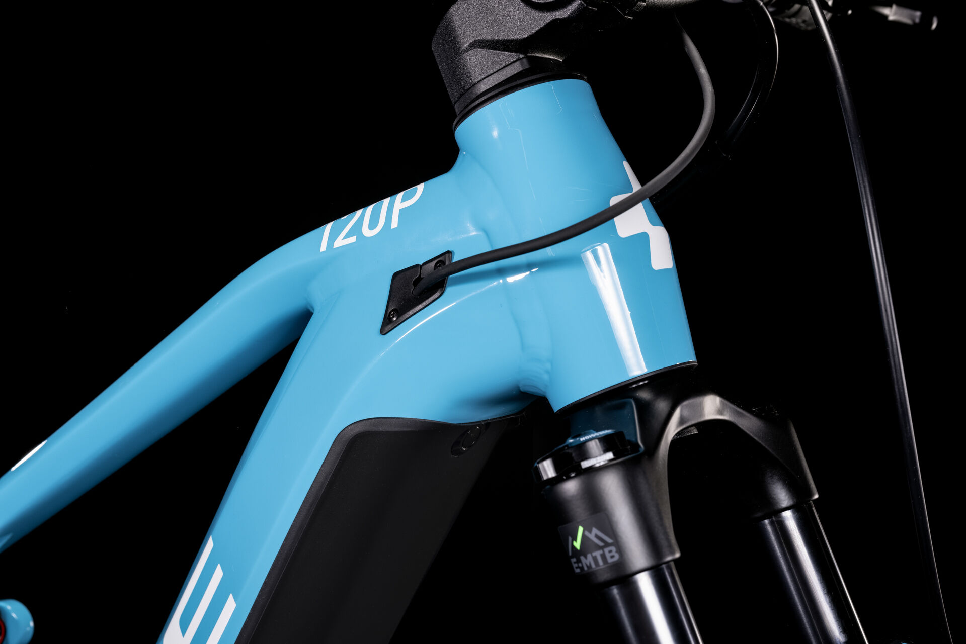 Cube Stereo Hybrid 120 Pro 625 skyblue´n´white