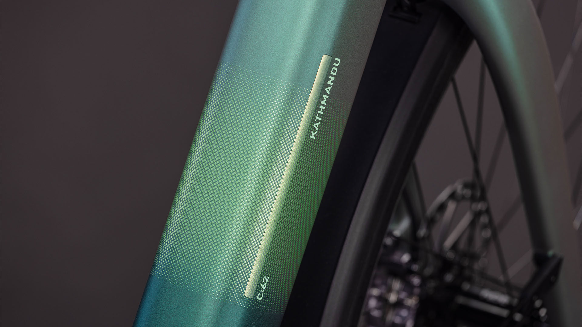 Cube Kathmandu Hybrid C:62 SLT 400X seafoam´n´chrome UN3556 Fahrzeug mit Antrieb durch Lithium-Ionen- Batterien. Transport nach SV 388 und 666 ADR.