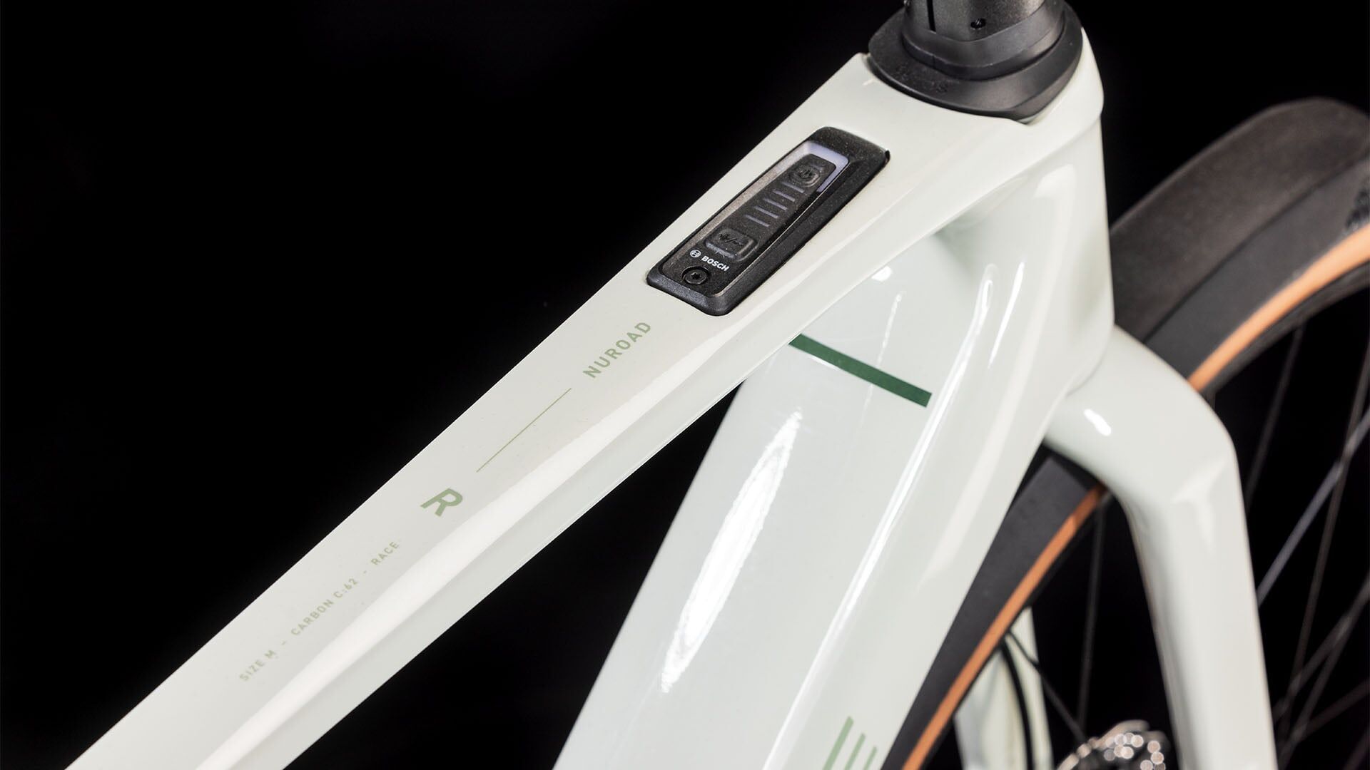 Cube Nuroad Hybrid C:62 Race FE 400X desertstone´n´green Batteriebetriebenes Fahrzeug (UN 3171) unterliegt nicht den Vorschriften des ADR