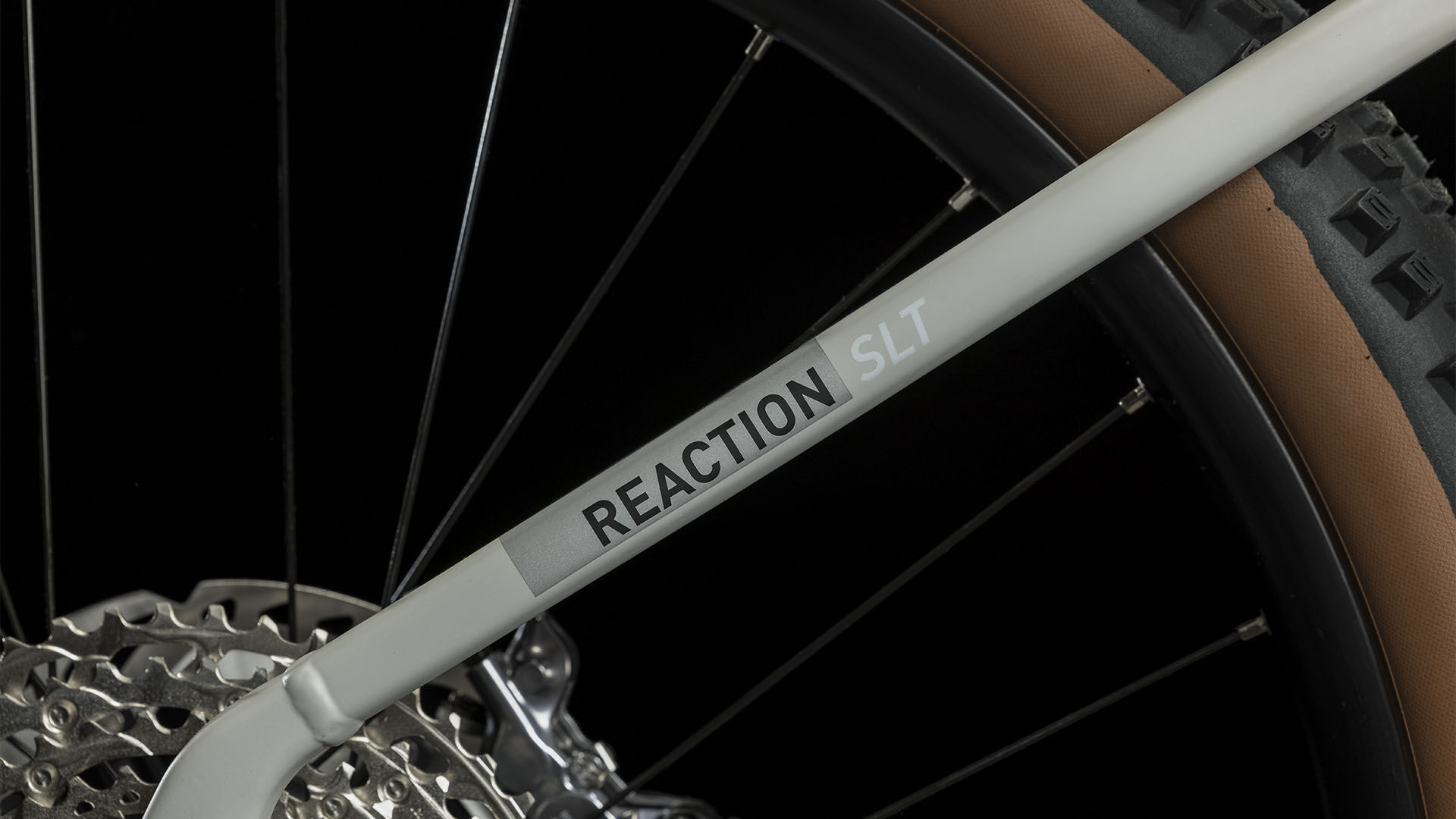 Cube Reaction Hybrid SLT 750 silver´n´cream
