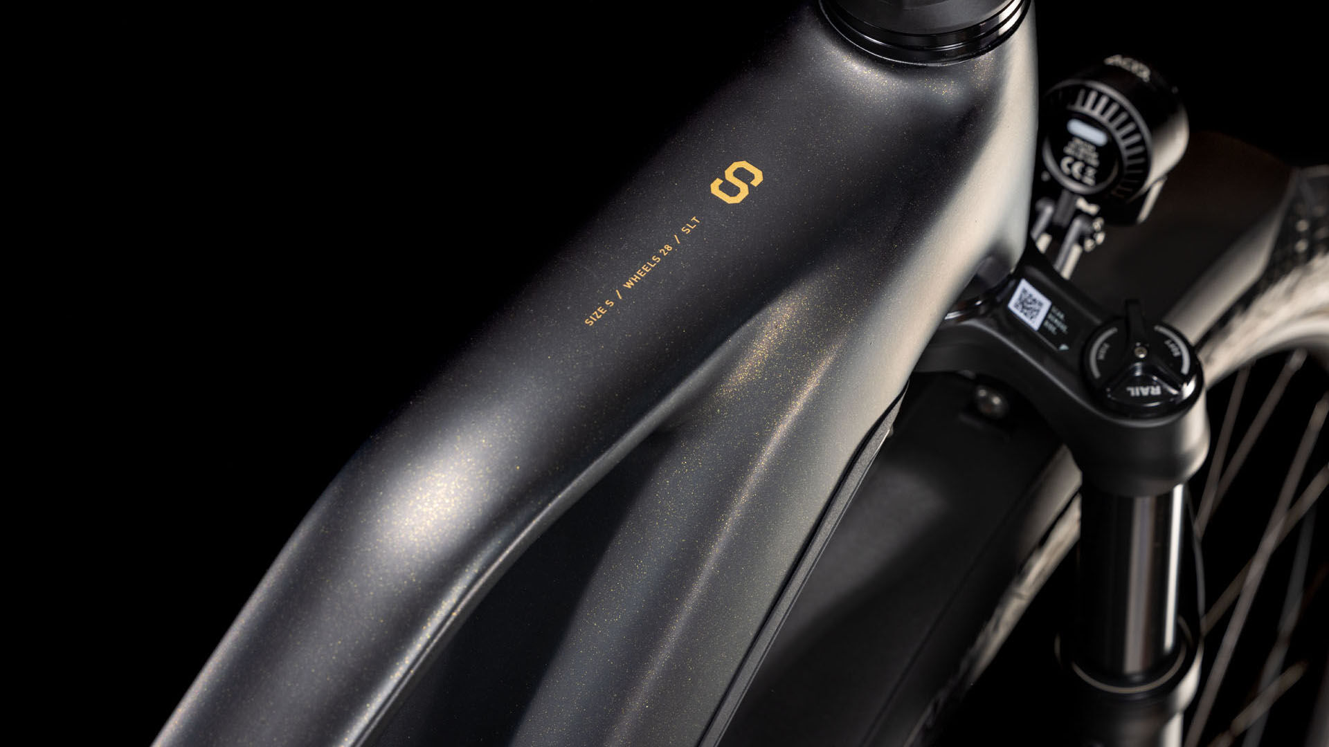 Cube Kathmandu Hybrid SLT 800 golddust´n´black Batteriebetriebenes Fahrzeug (UN 3171) unterliegt nicht den Vorschriften des ADR