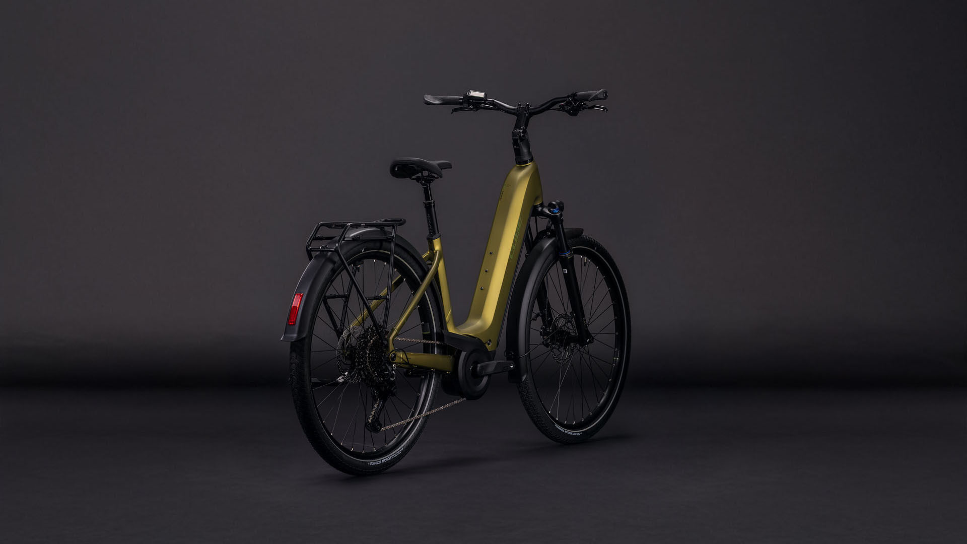 Cube Touring Hybrid Pro 800 goldenlime´n´black UN3556 Fahrzeug mit Antrieb durch Lithium-Ionen- Batterien. Transport nach SV 388 und 666 ADR.