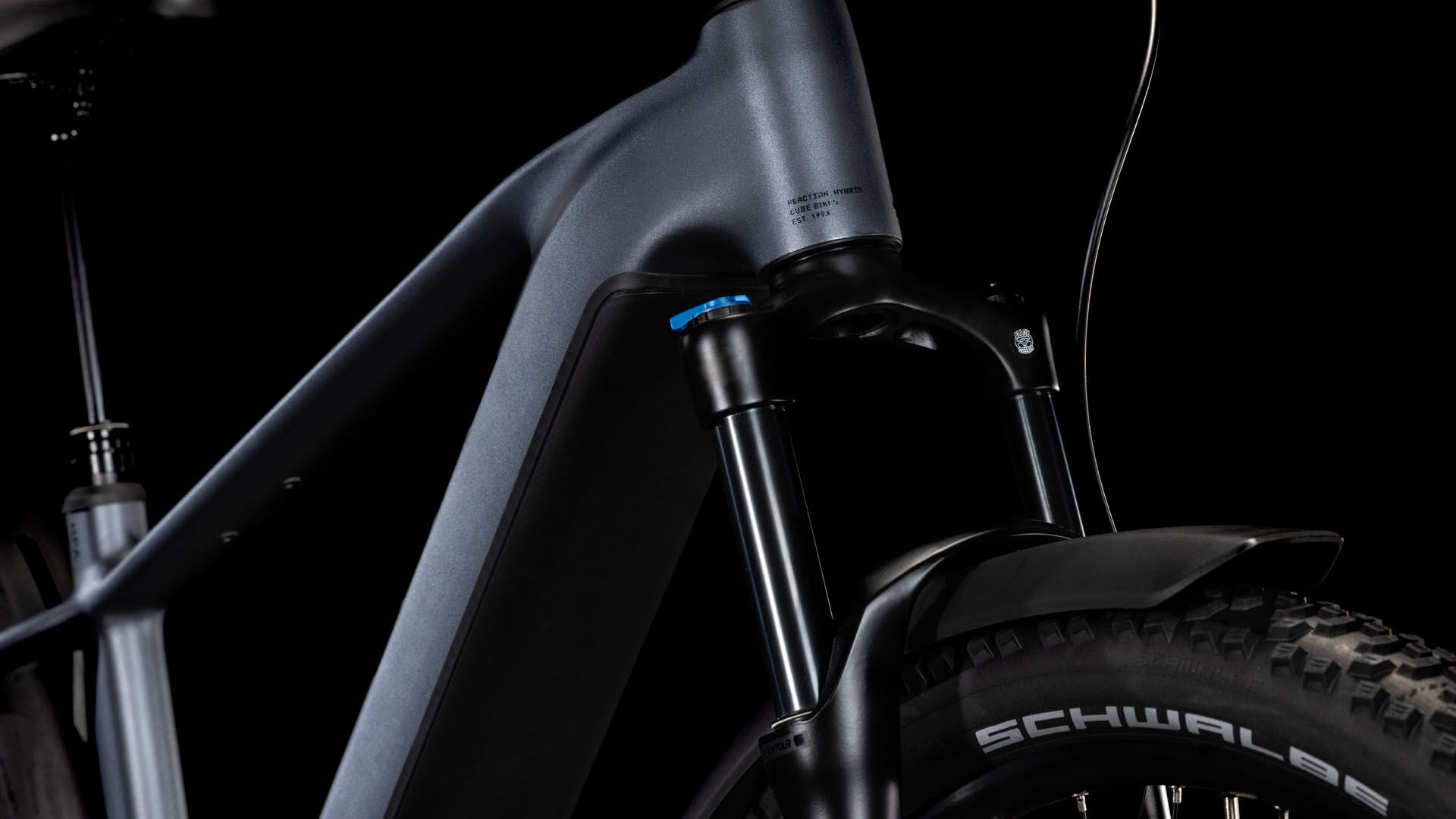 Cube Reaction Hybrid Pro 800 Allroad metallicgrey´n´black Batteriebetriebenes Fahrzeug (UN 3171) unterliegt nicht den Vorschriften des ADR