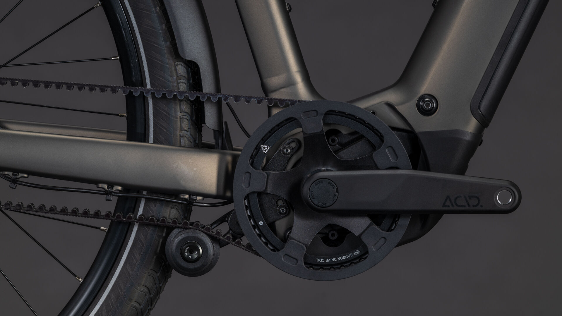 Cube Touring Hybrid Comfort SLX 800 charcoal´n´chrome UN3556 Fahrzeug mit Antrieb durch Lithium-Ionen- Batterien. Transport nach SV 388 und 666 ADR.