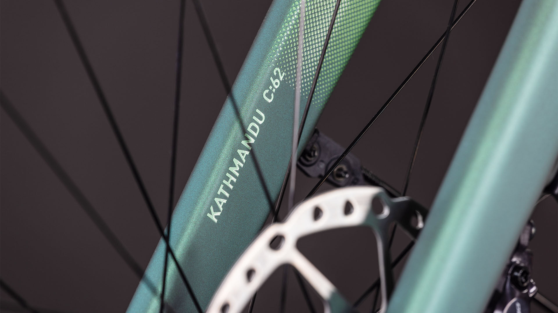 Cube Kathmandu Hybrid C:62 SLT 400X seafoam´n´chrome UN3556 Fahrzeug mit Antrieb durch Lithium-Ionen- Batterien. Transport nach SV 388 und 666 ADR.