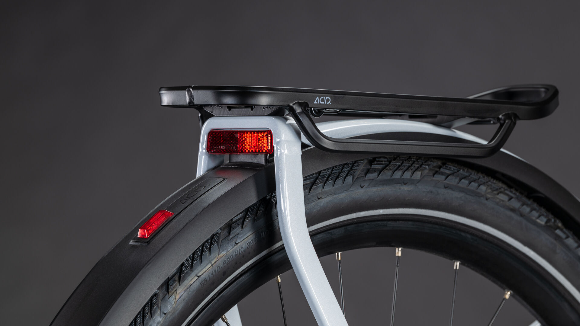 Cube Kathmandu Hybrid SLX 800 foggrey´n´grey UN3556 Fahrzeug mit Antrieb durch Lithium-Ionen- Batterien. Transport nach SV 388 und 666 ADR.