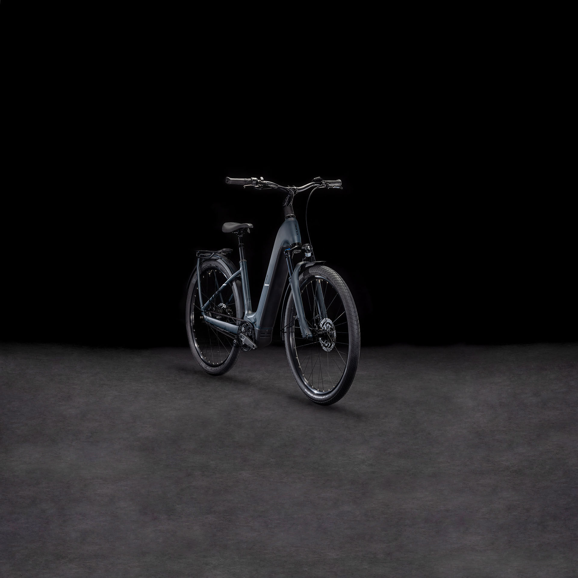 Cube Kathmandu Hybrid Comfort Pro 800 night´n´chrome Batteriebetriebenes Fahrzeug (UN 3171) unterliegt nicht den Vorschriften des ADR