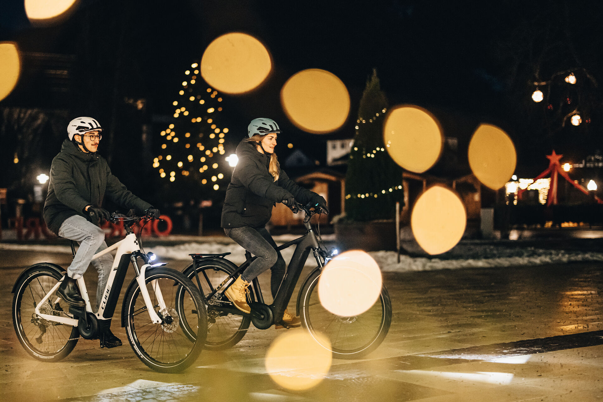 Cube Trekking-E-Bike mit großem Akku für lange Pendelstrecken