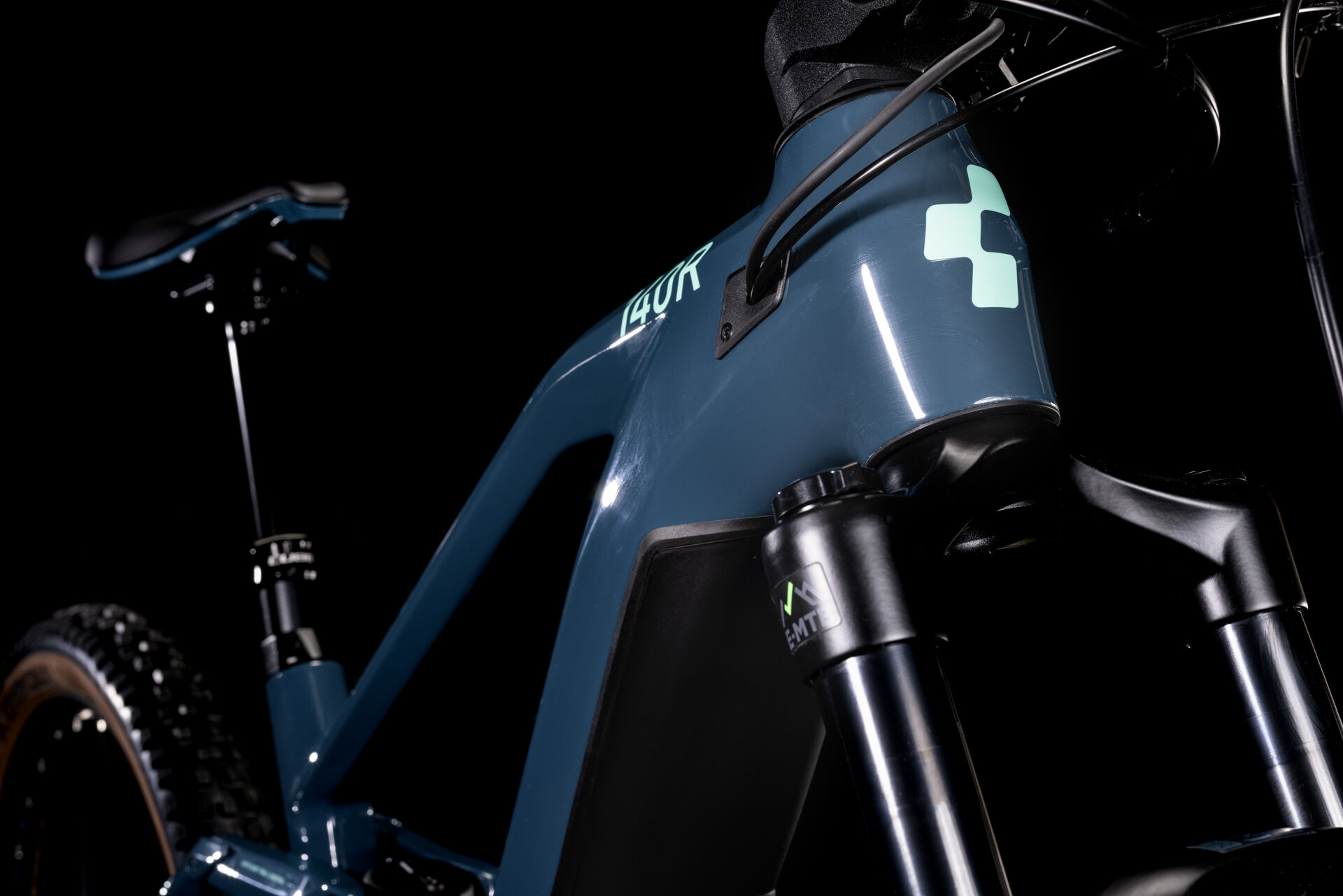 Cube Stereo Hybrid 140 HPC Race 625 teal´n´mint