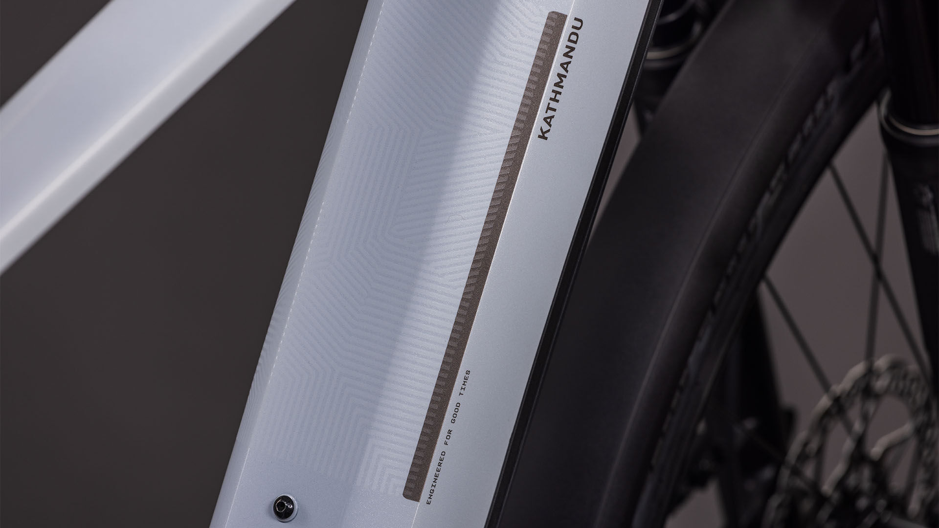 Cube Kathmandu Hybrid SLX 800 foggrey´n´grey UN3556 Fahrzeug mit Antrieb durch Lithium-Ionen- Batterien. Transport nach SV 388 und 666 ADR.