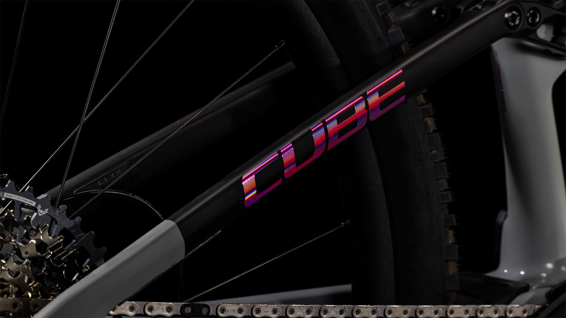 Cube AMS Hybrid ONE44 C:68X TM 400X 29 swampgrey´n´purplereflex Batteriebetriebenes Fahrzeug (UN 3171) unterliegt nicht den Vorschriften des ADR