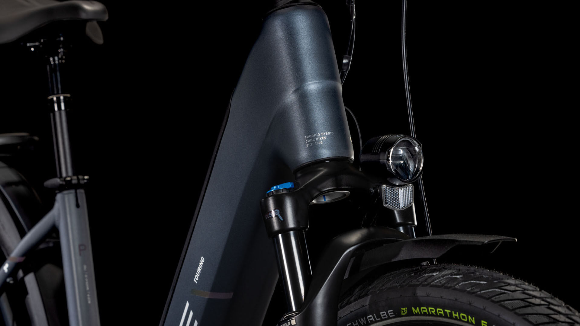 Cube Touring Hybrid Pro 625 metallicgrey´n´chrome Batteriebetriebenes Fahrzeug (UN 3171) unterliegt nicht den Vorschriften des ADR