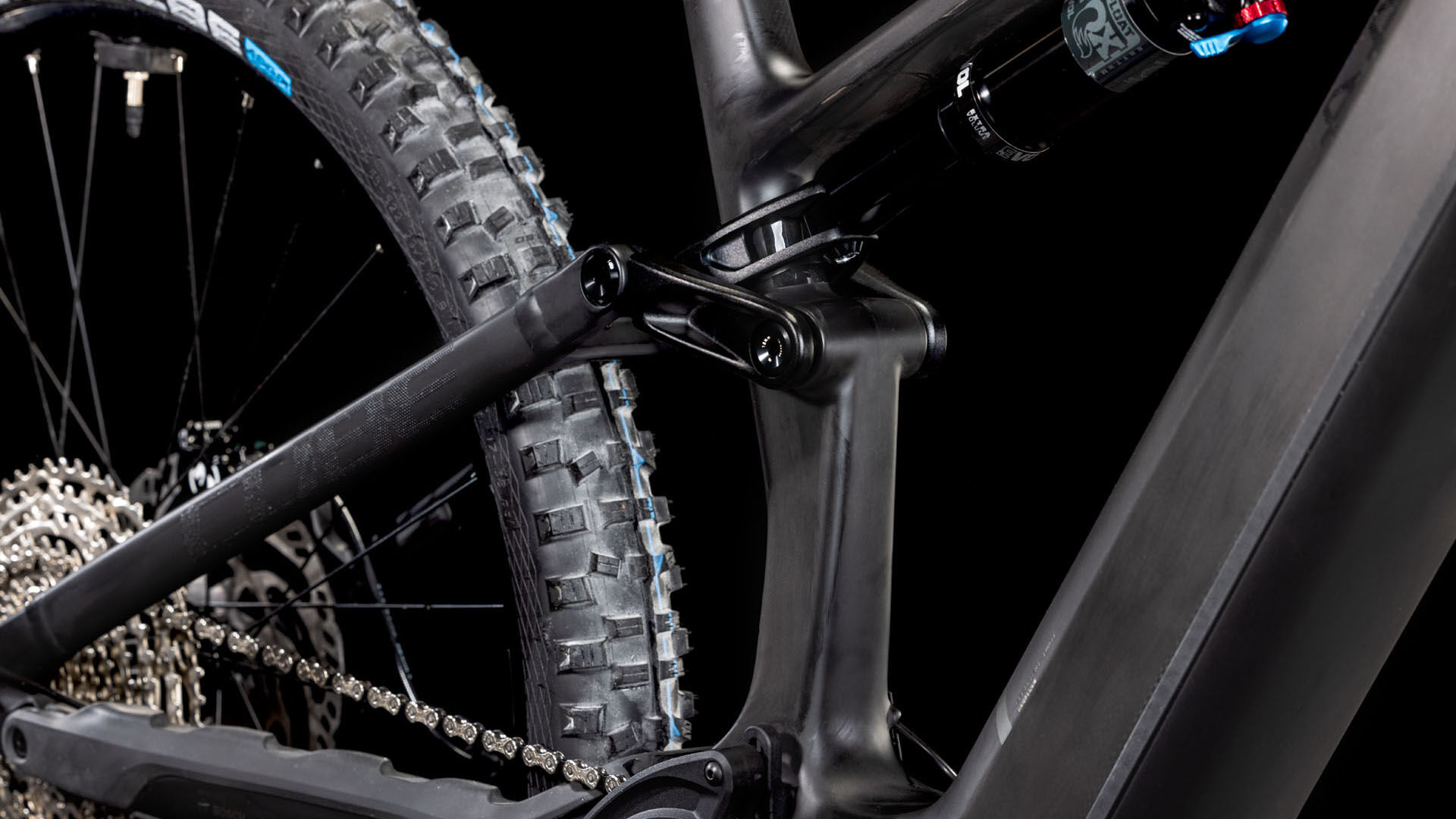 Cube Stereo Hybrid ONE44 HPC Race 800 blackline Batteriebetriebenes Fahrzeug (UN 3171) unterliegt nicht den Vorschriften des ADR