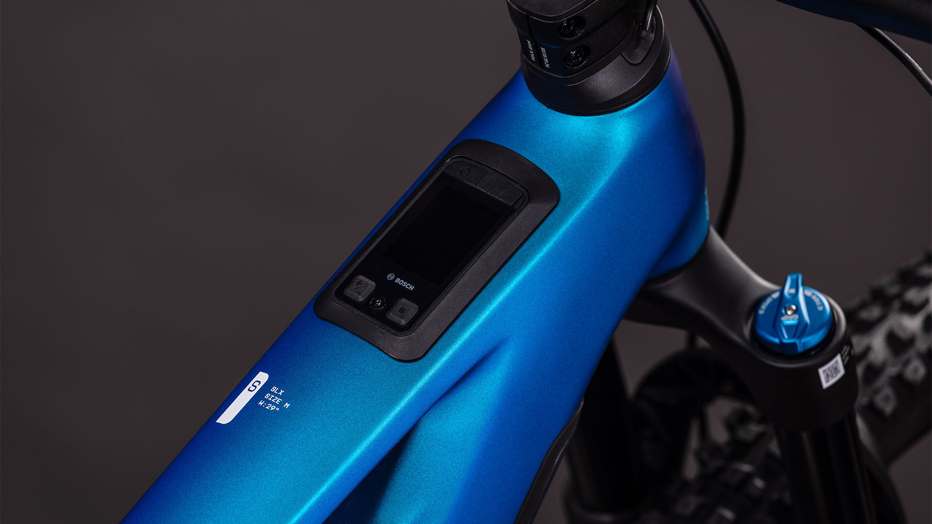 Cube Stereo Hybrid ONE44 HPC SLX 800 nebula´n´white UN3556 Fahrzeug mit Antrieb durch Lithium-Ionen- Batterien. Transport nach SV 388 und 666 ADR.