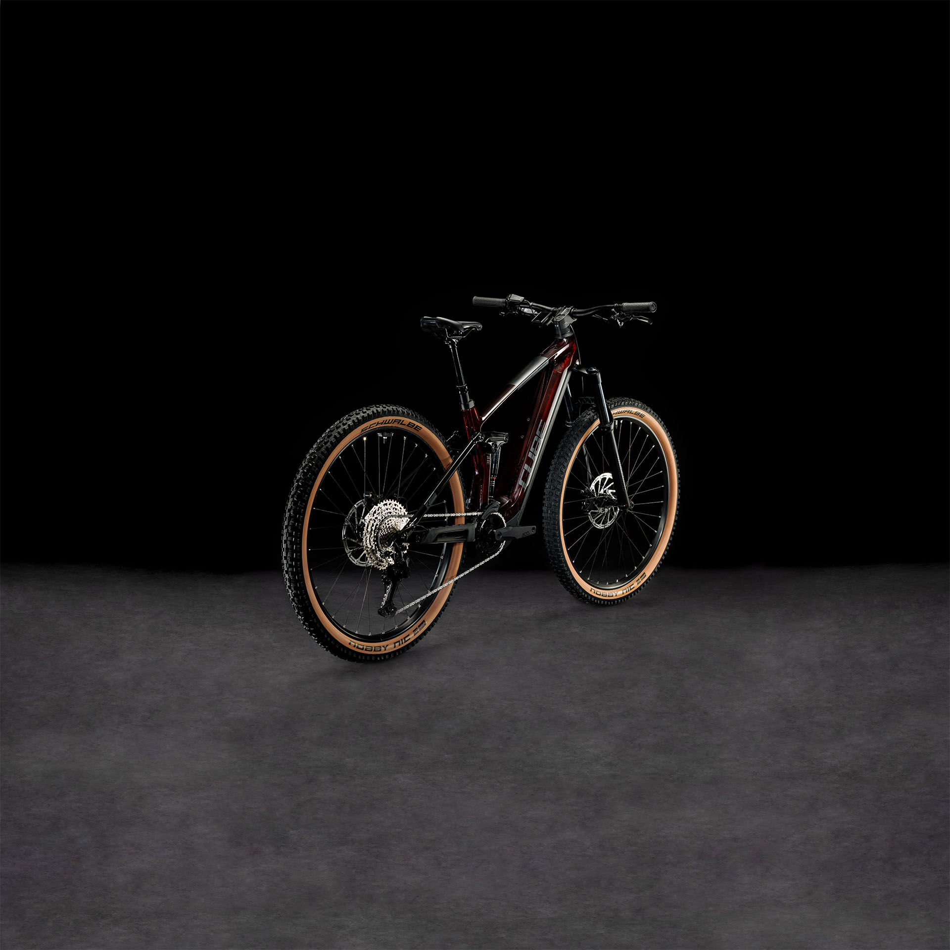 Cube Stereo Hybrid 140 HPC Race 750 liquidred´n´black