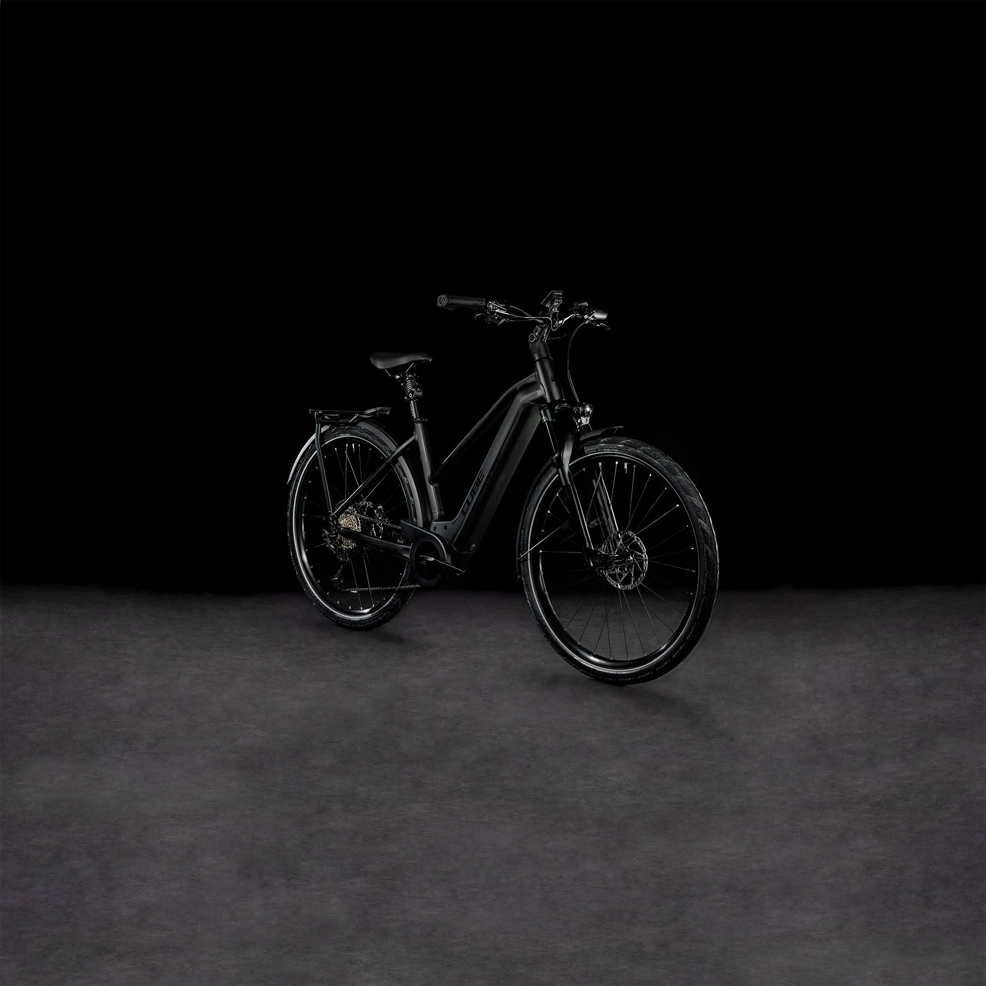 Cube Kathmandu Hybrid SLT 750 black´n´metal 