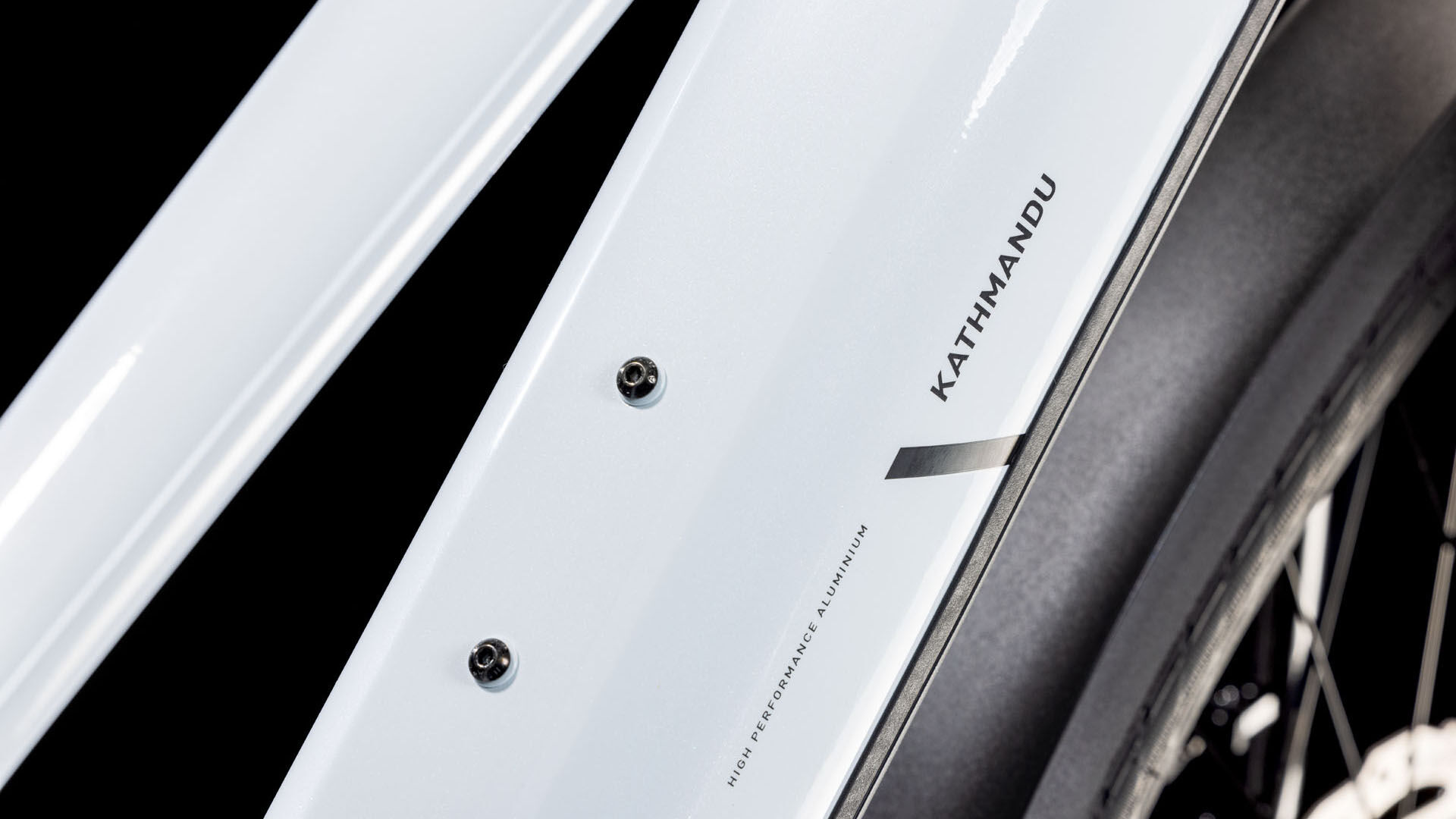 Cube Kathmandu Hybrid ONE 800 polarwhite´n´black Batteriebetriebenes Fahrzeug (UN 3171) unterliegt nicht den Vorschriften des ADR